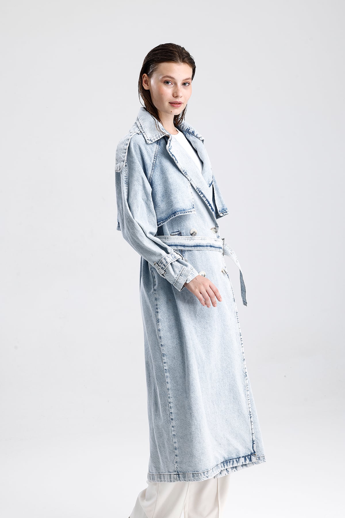 Oversize Kuşaklı Uzun Denim Trençkot