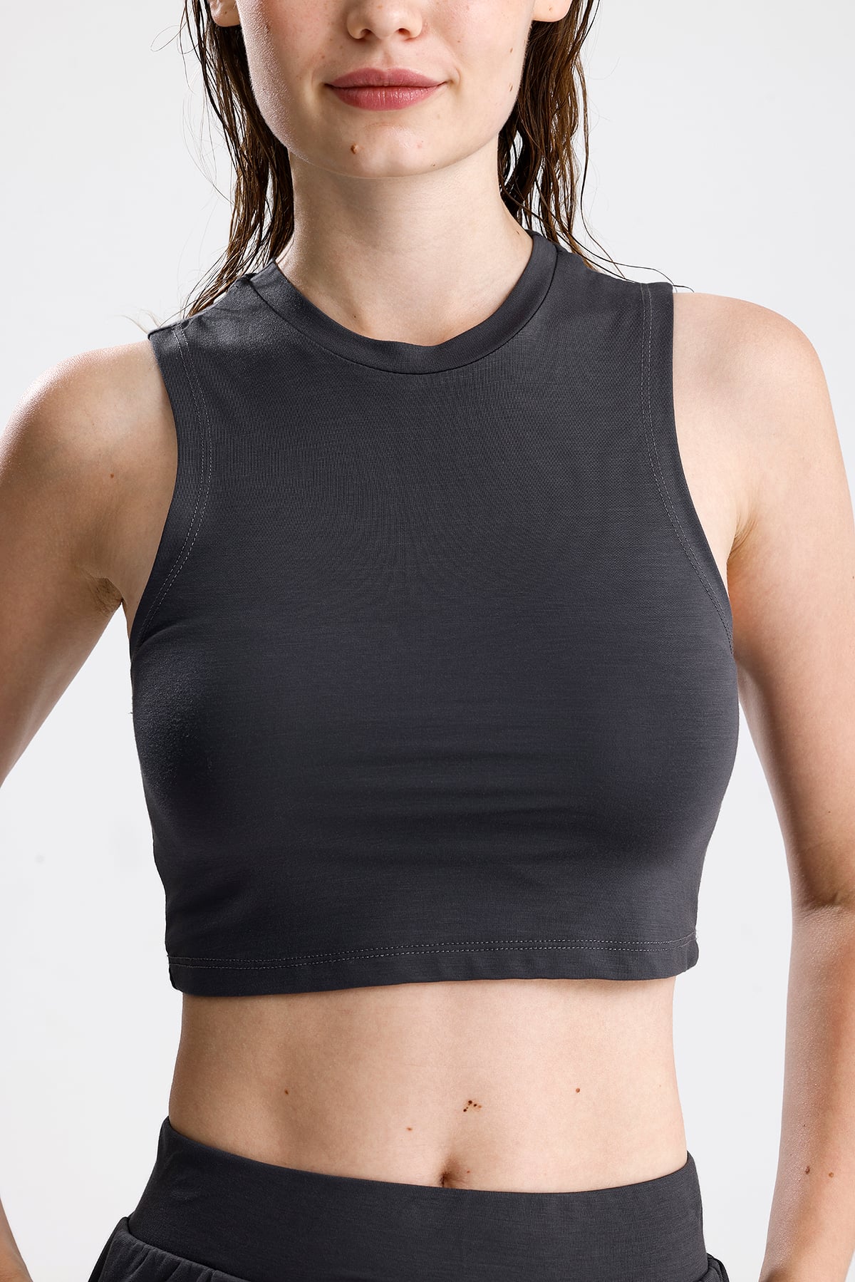 Düz Kesim Yüksek Yaka Kolsuz Crop Top - Antrasit