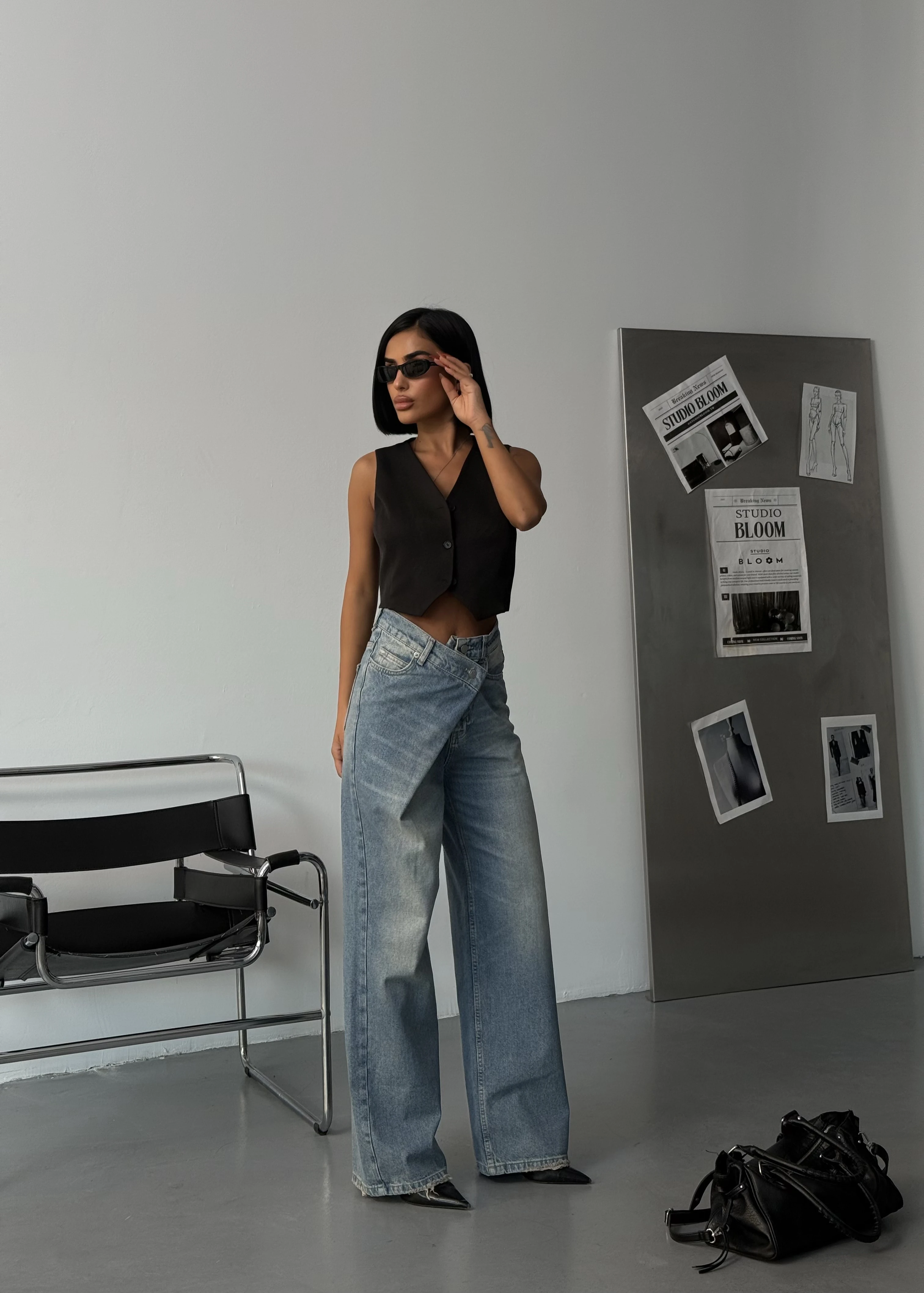 Yüksek Bel Wide Leg Jean – Çapraz Kemer Detaylı