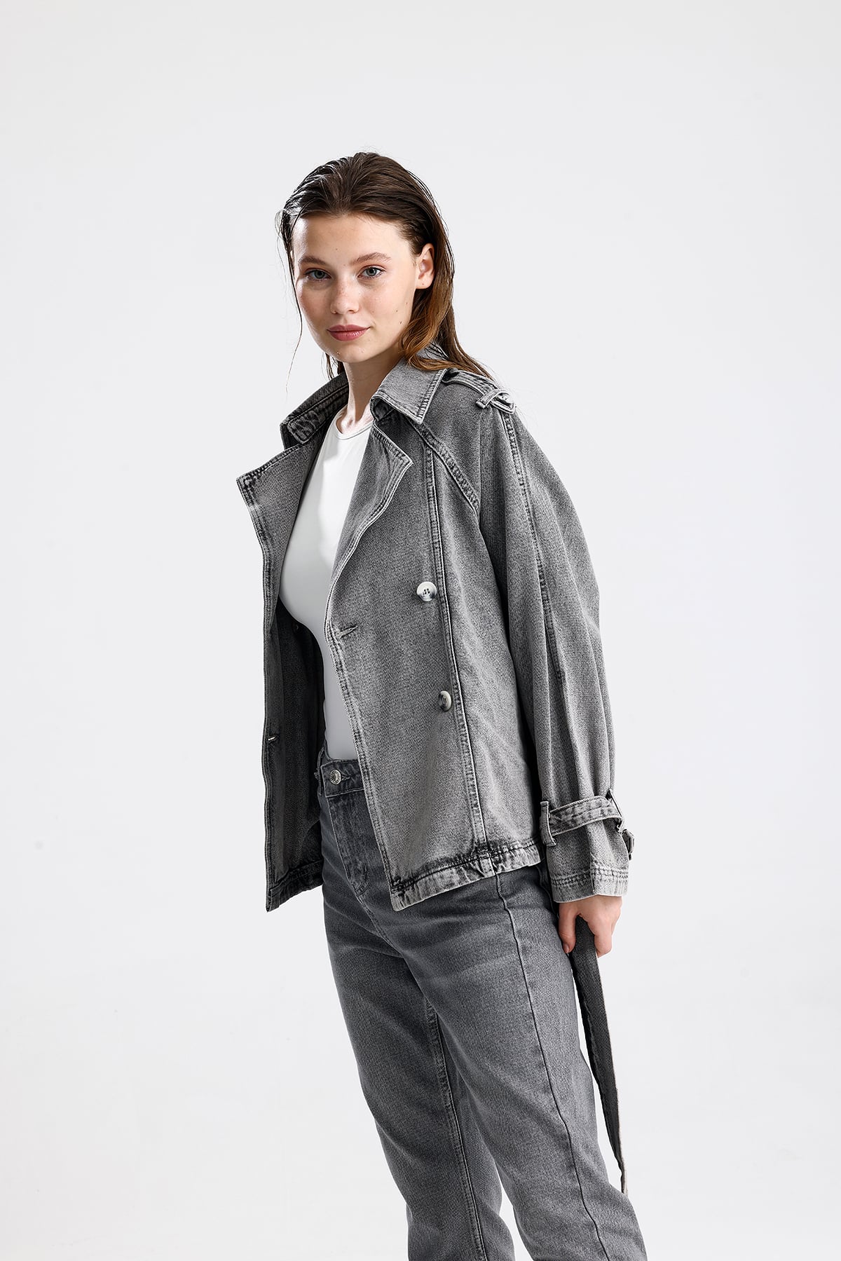 Gri Oversize Kemerli Denim Ceket