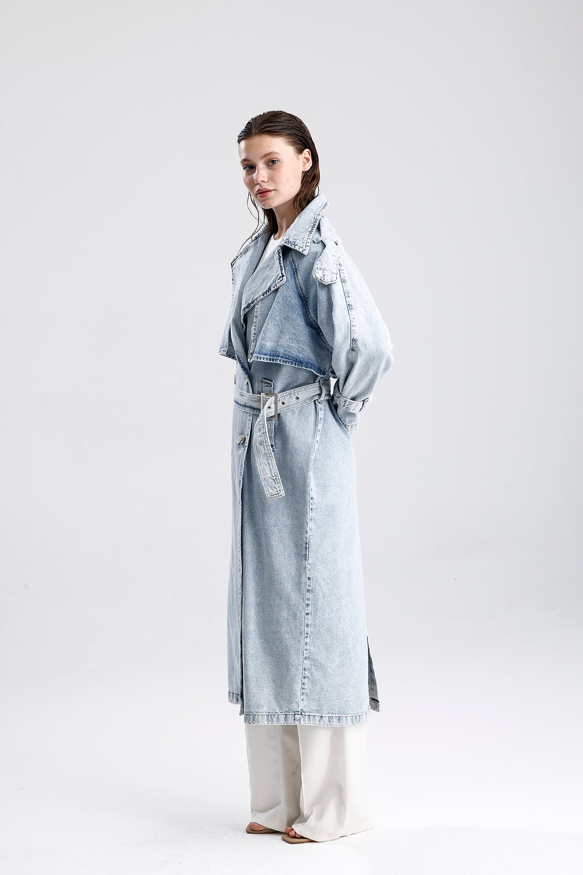 Oversize Kuşaklı Uzun Denim Trençkot