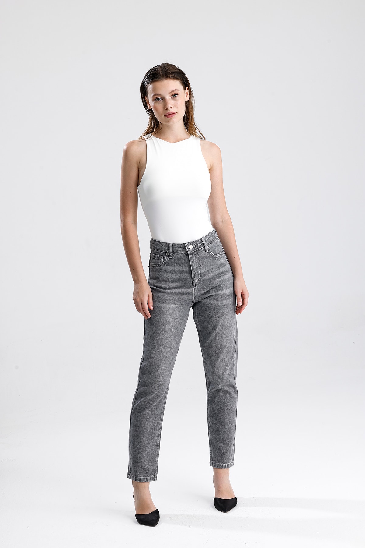 Kadın Yüksek Bel Dar Paça Denim Pantolon