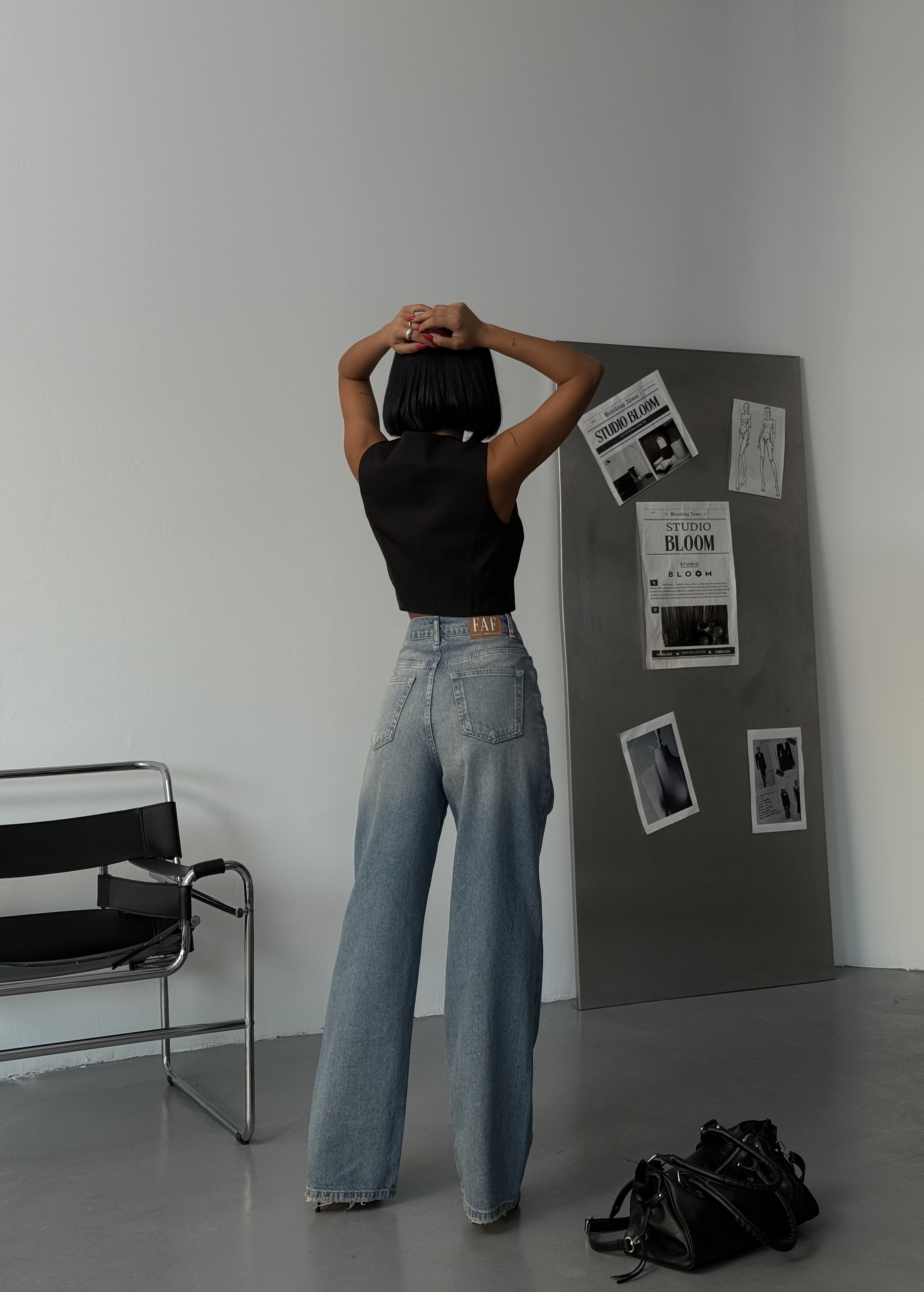 Yüksek Bel Wide Leg Jean – Çapraz Kemer Detaylı