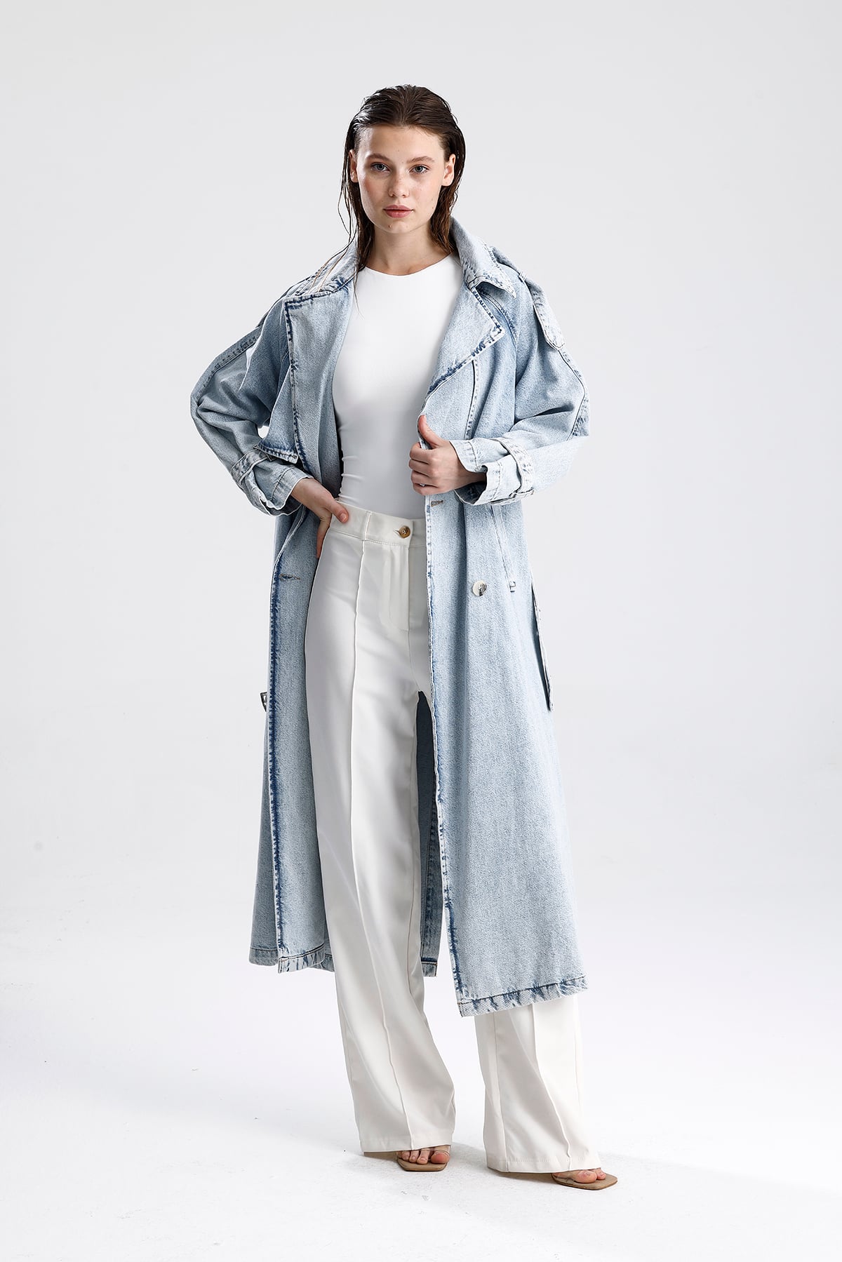 Oversize Kuşaklı Uzun Denim Trençkot