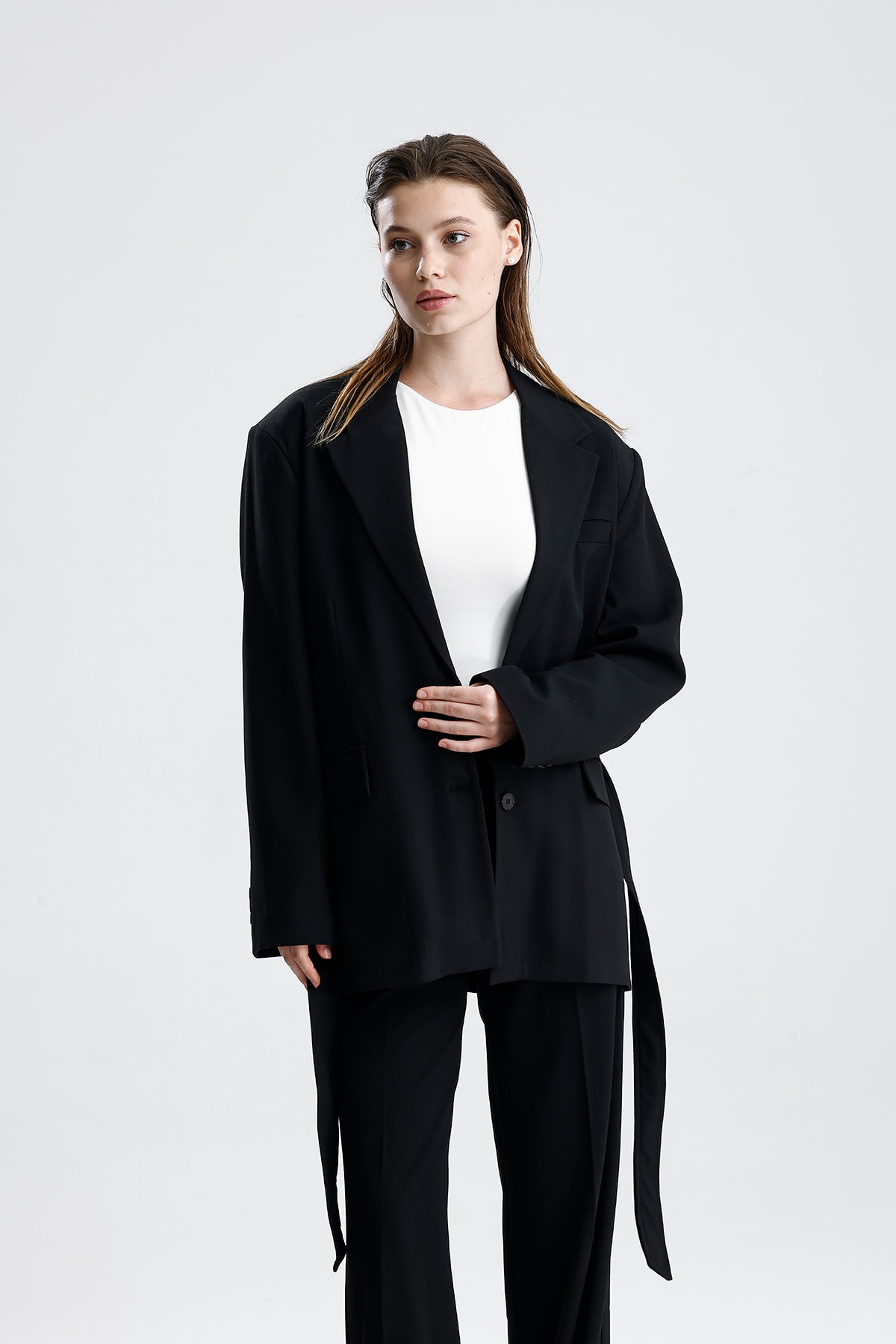 Kadın Kuşaklı Oversize Blazer Ceket