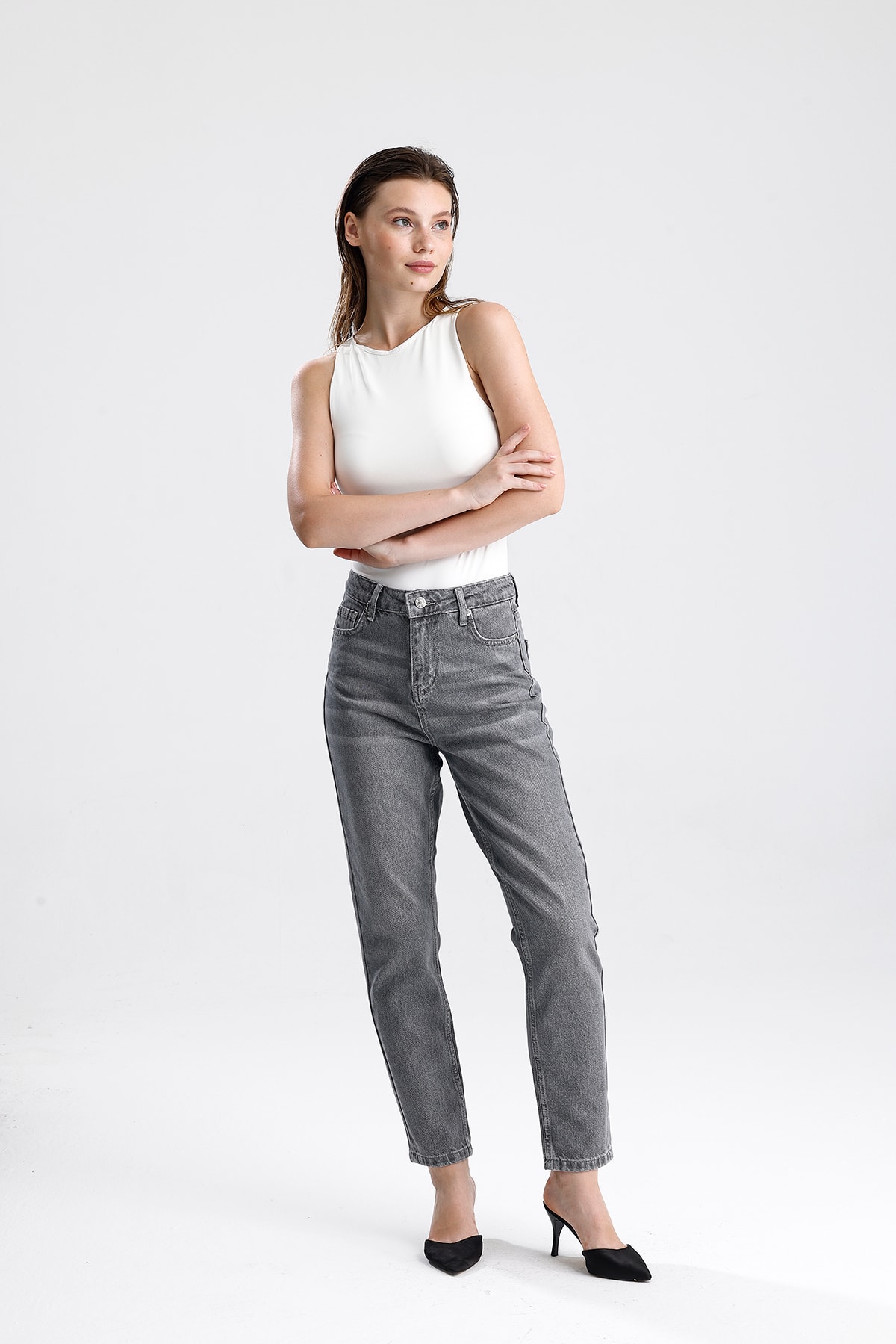 Kadın Yüksek Bel Dar Paça Denim Pantolon