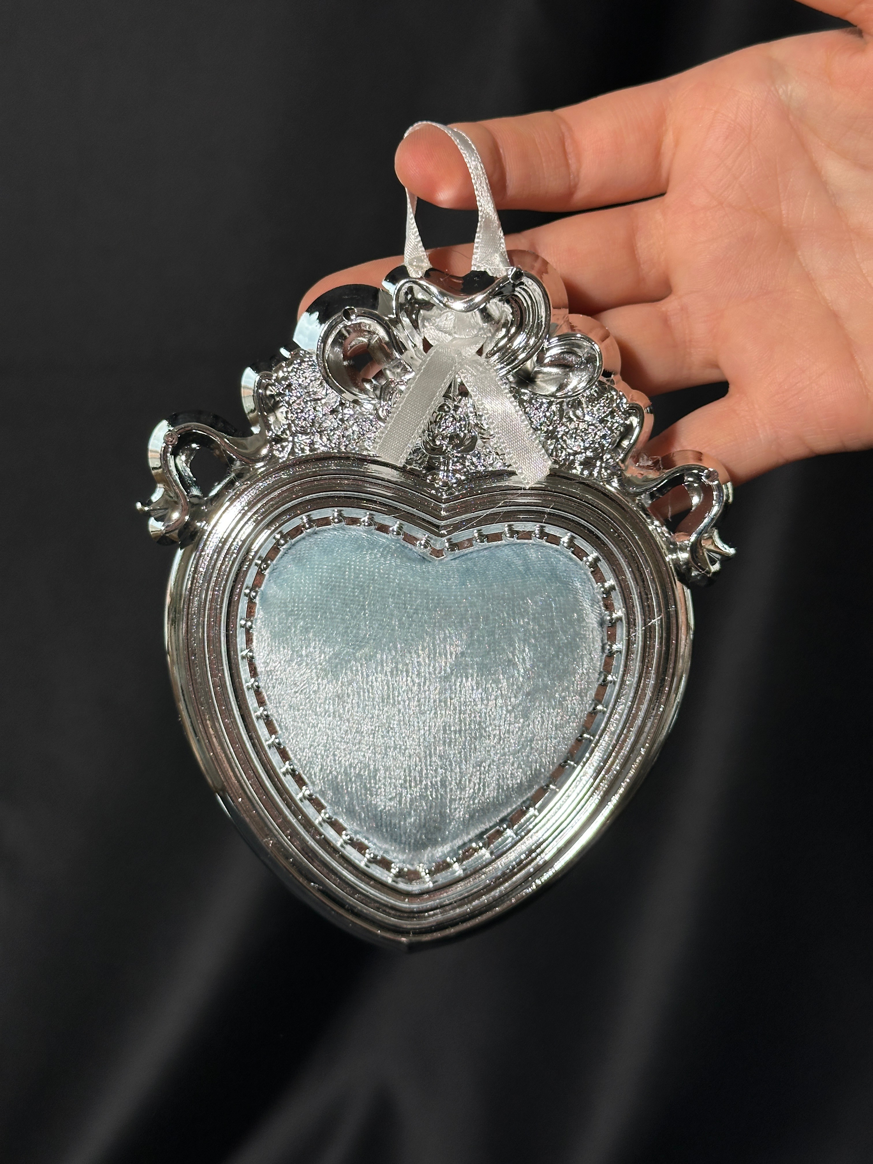 Gümüş Renk Kalp Çerçeveli İğnelik - Turquoise