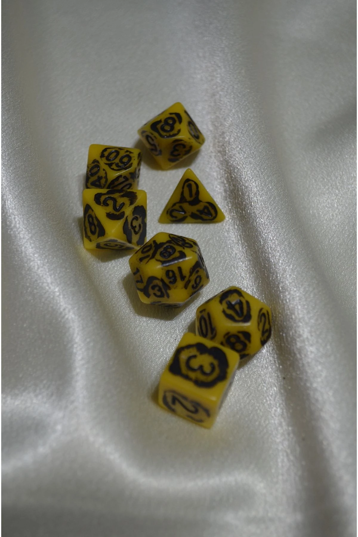 Kaos Zar Seti + Ahşap Kutu Hediyeli!