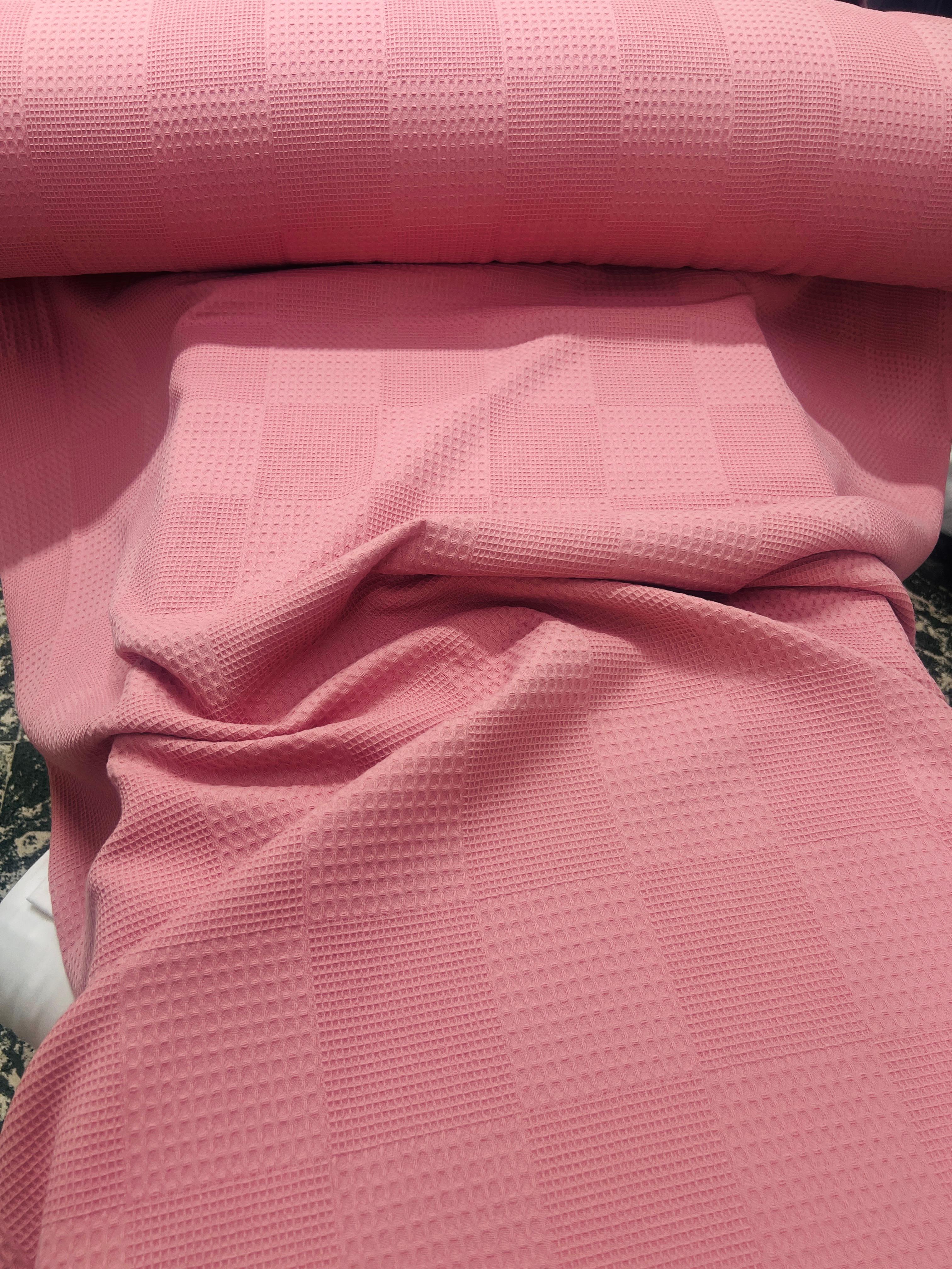 PUDRA PEMBE