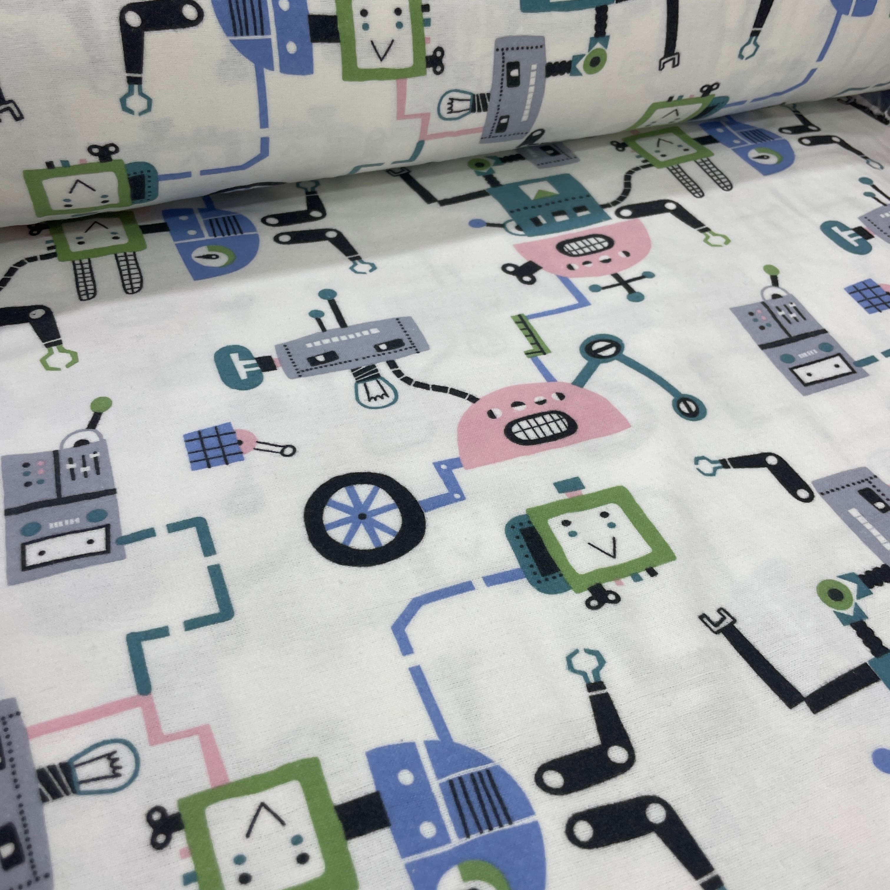 Robot Desenli Nevresimlik ve Çarşaflık Pazen Kumaş