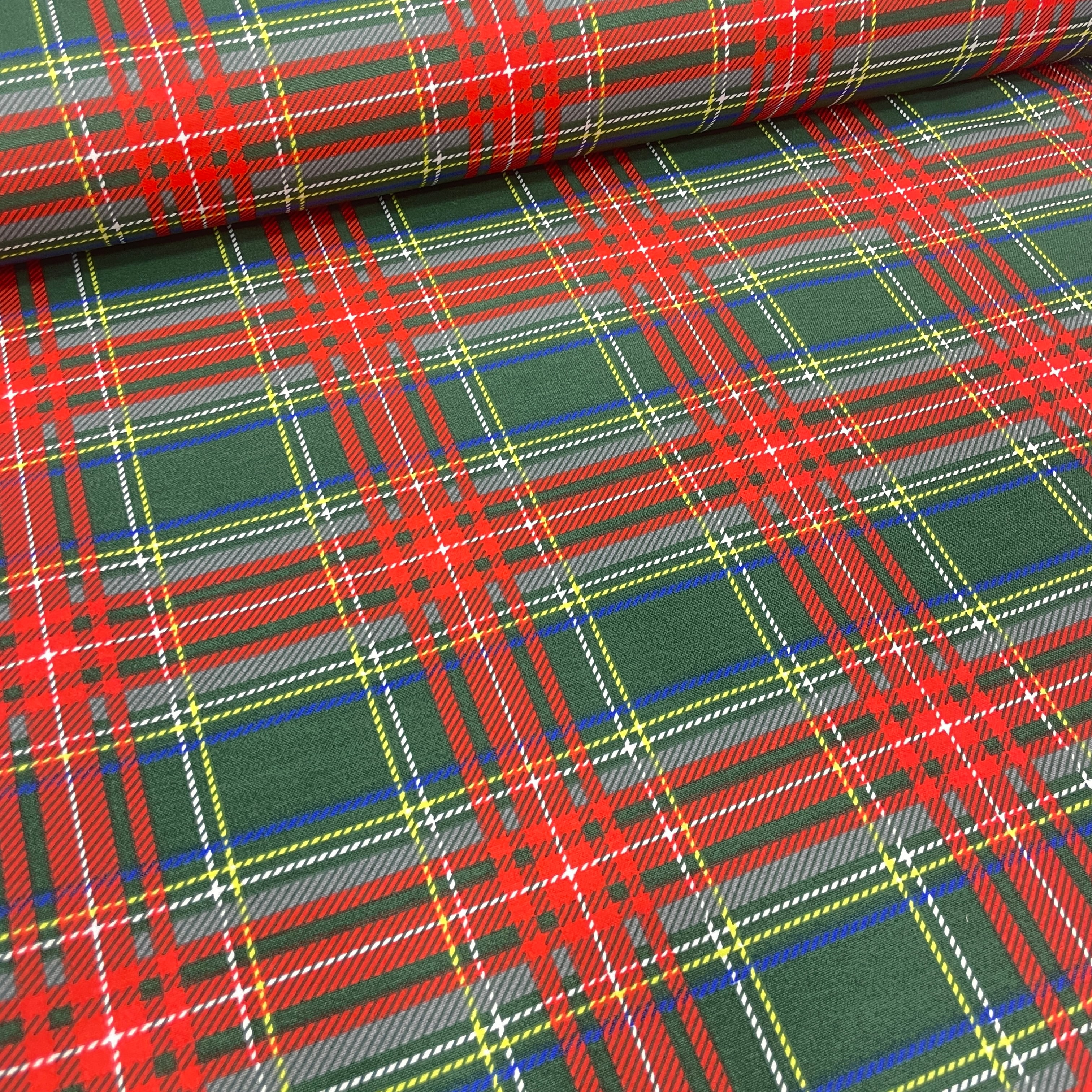 Yılbaşı Ekoseler Duck Keten Kumaş – Döşemelik, Perdelik ve Masa Örtülük Kumaş - v5