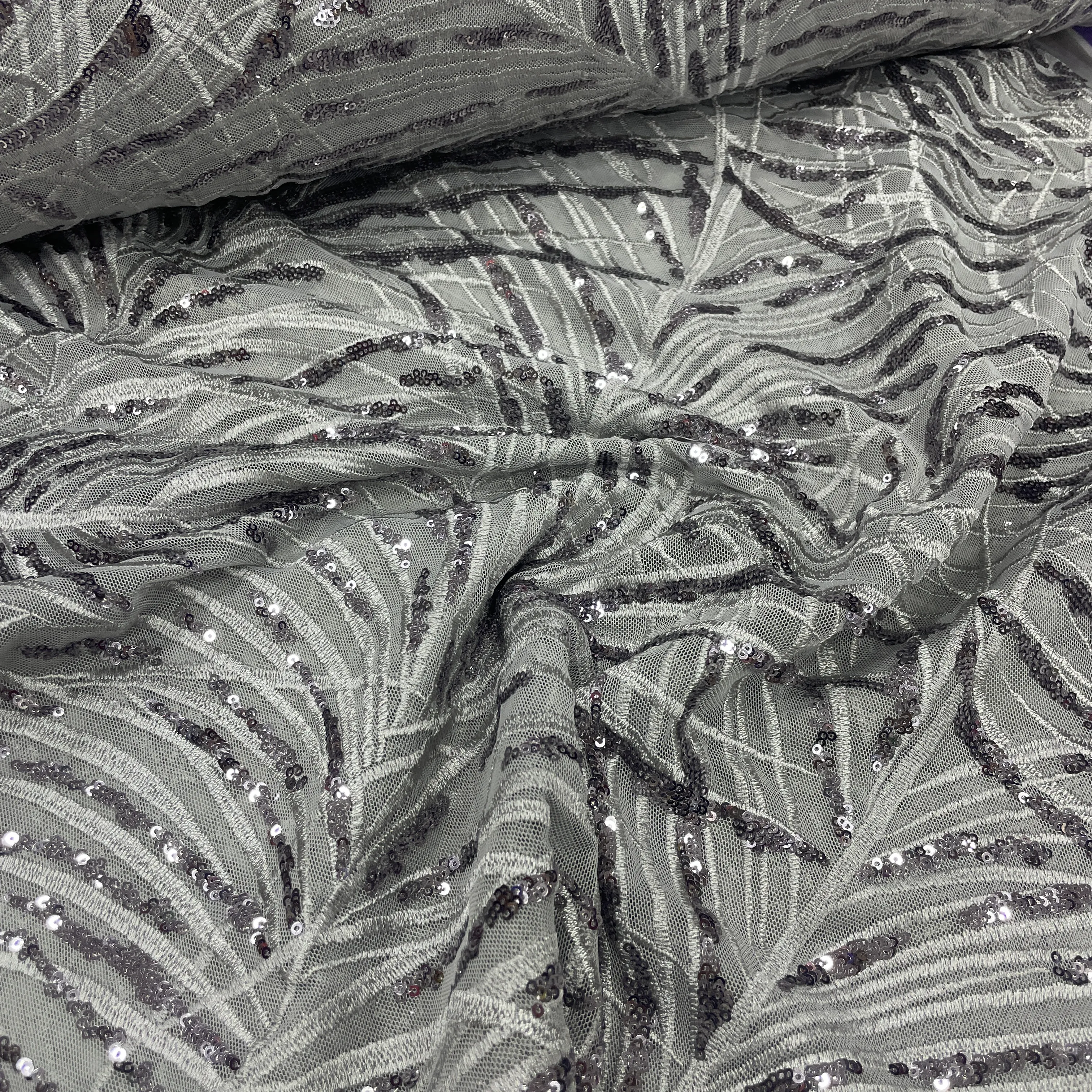 Sezon Sonu Kampanyalı Abiyelik ve Nilşanlık Taşlı Payetli Kumaşlar - v5