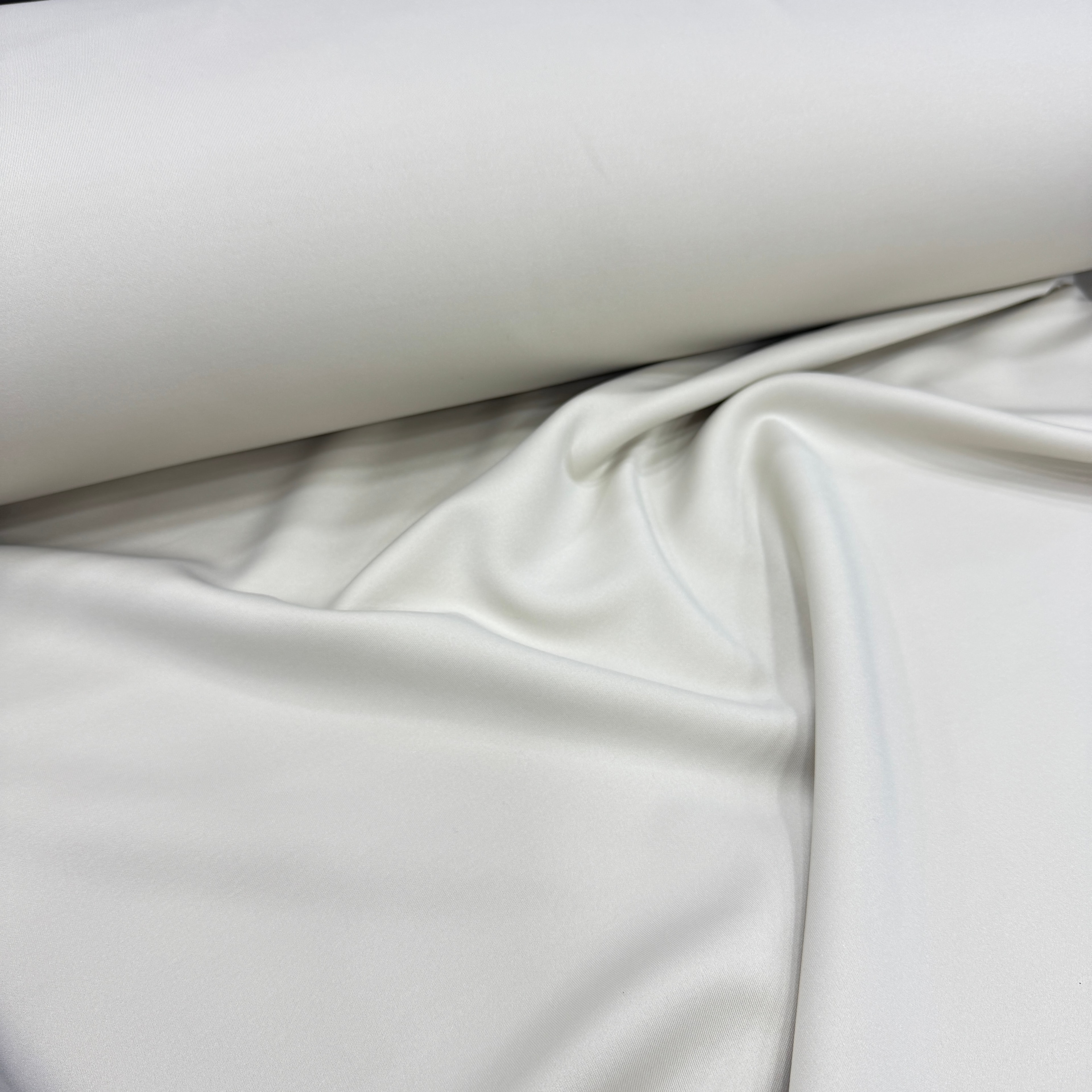 Açık Bej Oysho Kumaş | Esnek ve Rahat Sporcu Kıyafetleri – Tayt Kumaşı