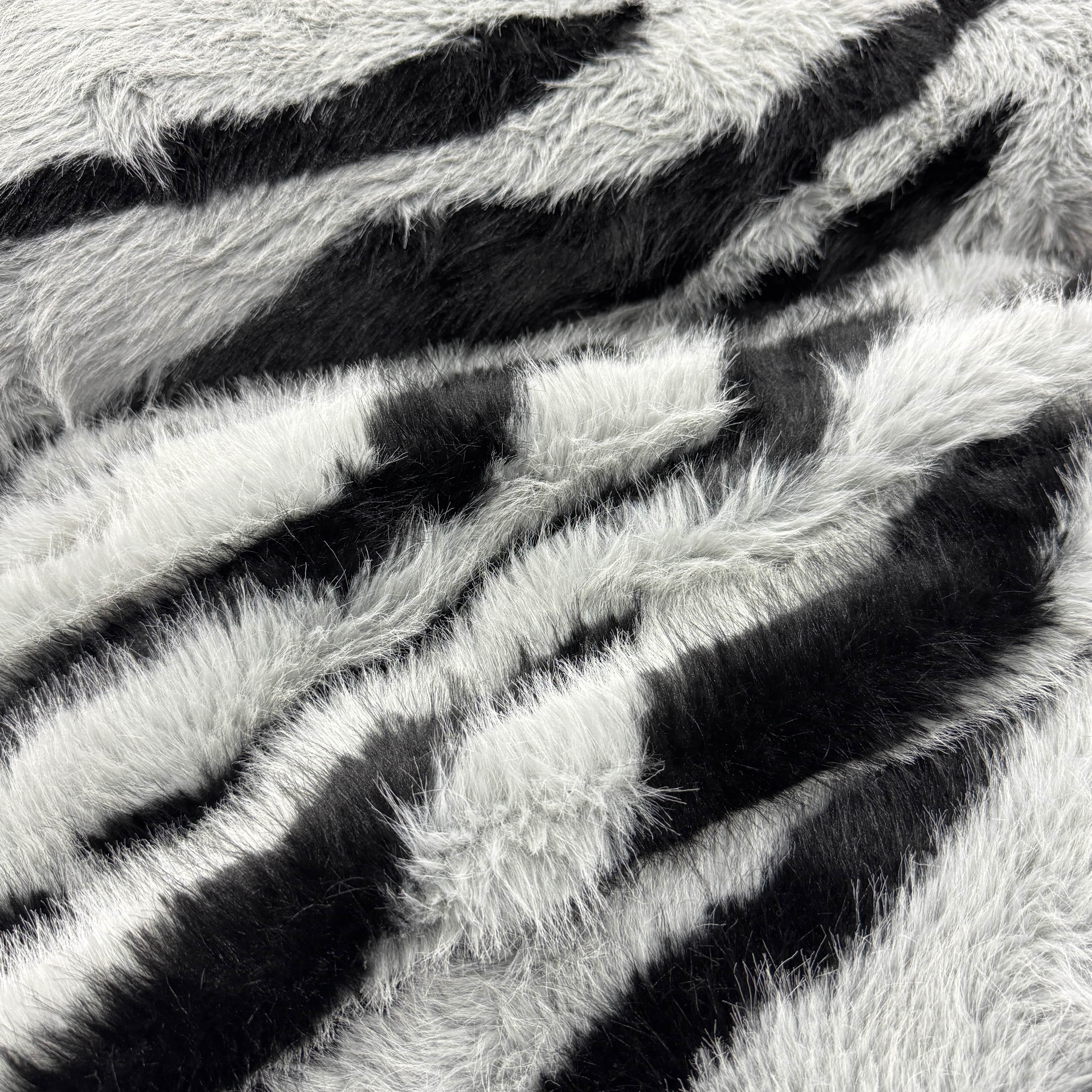 Zebra Desenli Lolita Uzun Tüylü Peluş, Yelek - Kaban - Ceket