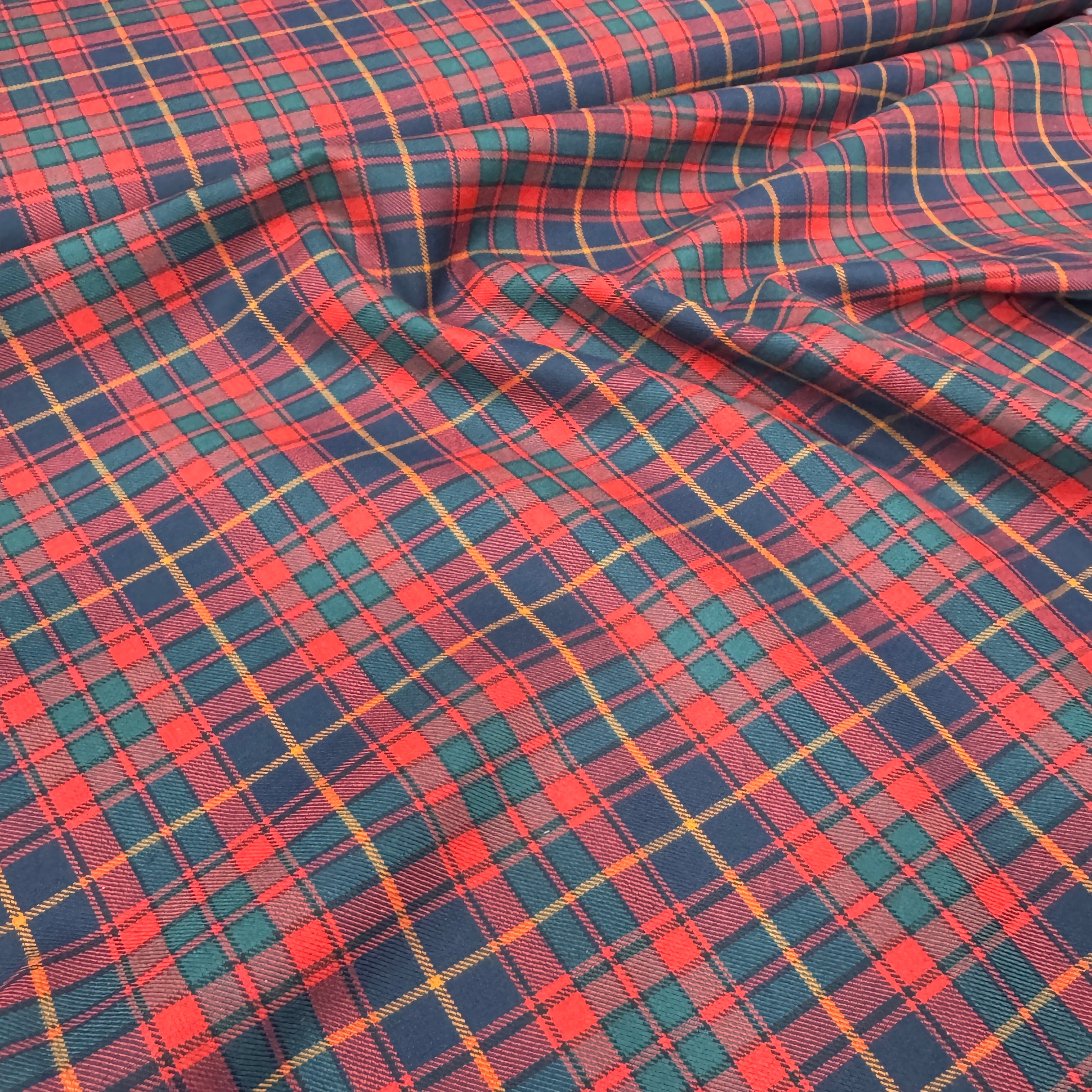 Küçük Kırmızı Ekose Kumaş