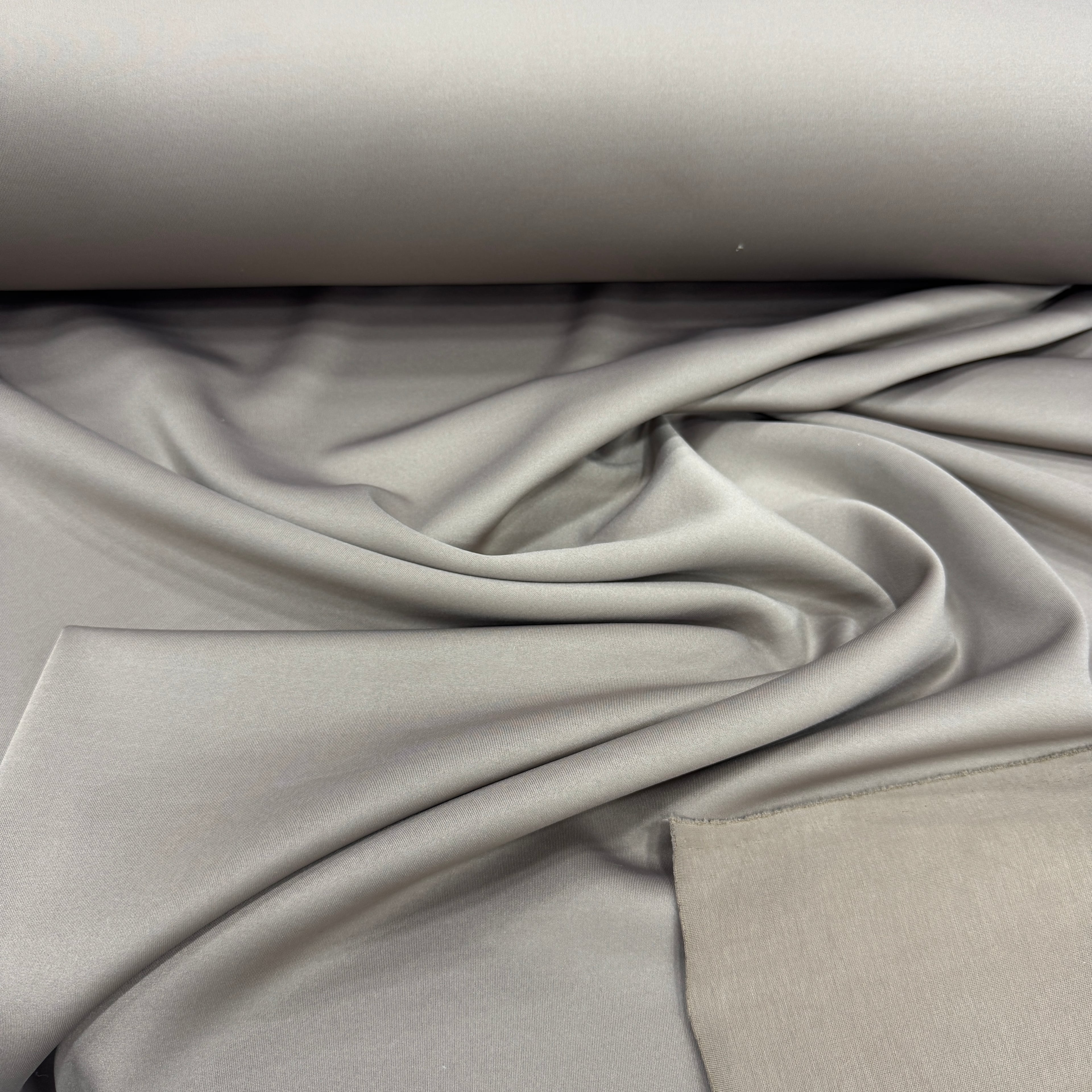 Vizon Oysho Kumaş | Esnek ve Rahat Sporcu Kıyafetleri – Tayt Kumaşı