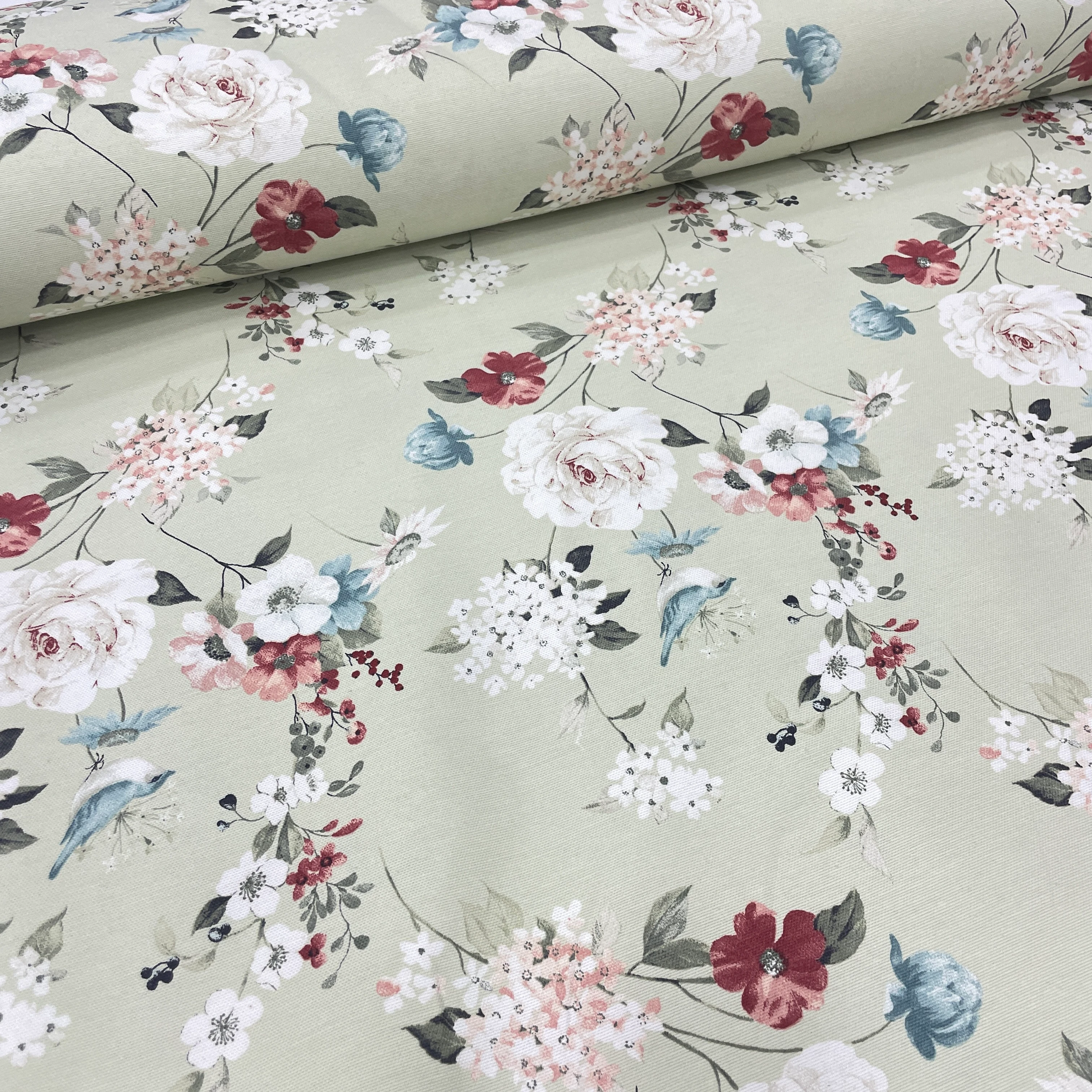 Fransız Çiçekleri Duck Keten Kumaş – Döşemelik, Perdelik ve Masa Örtülük Kumaş