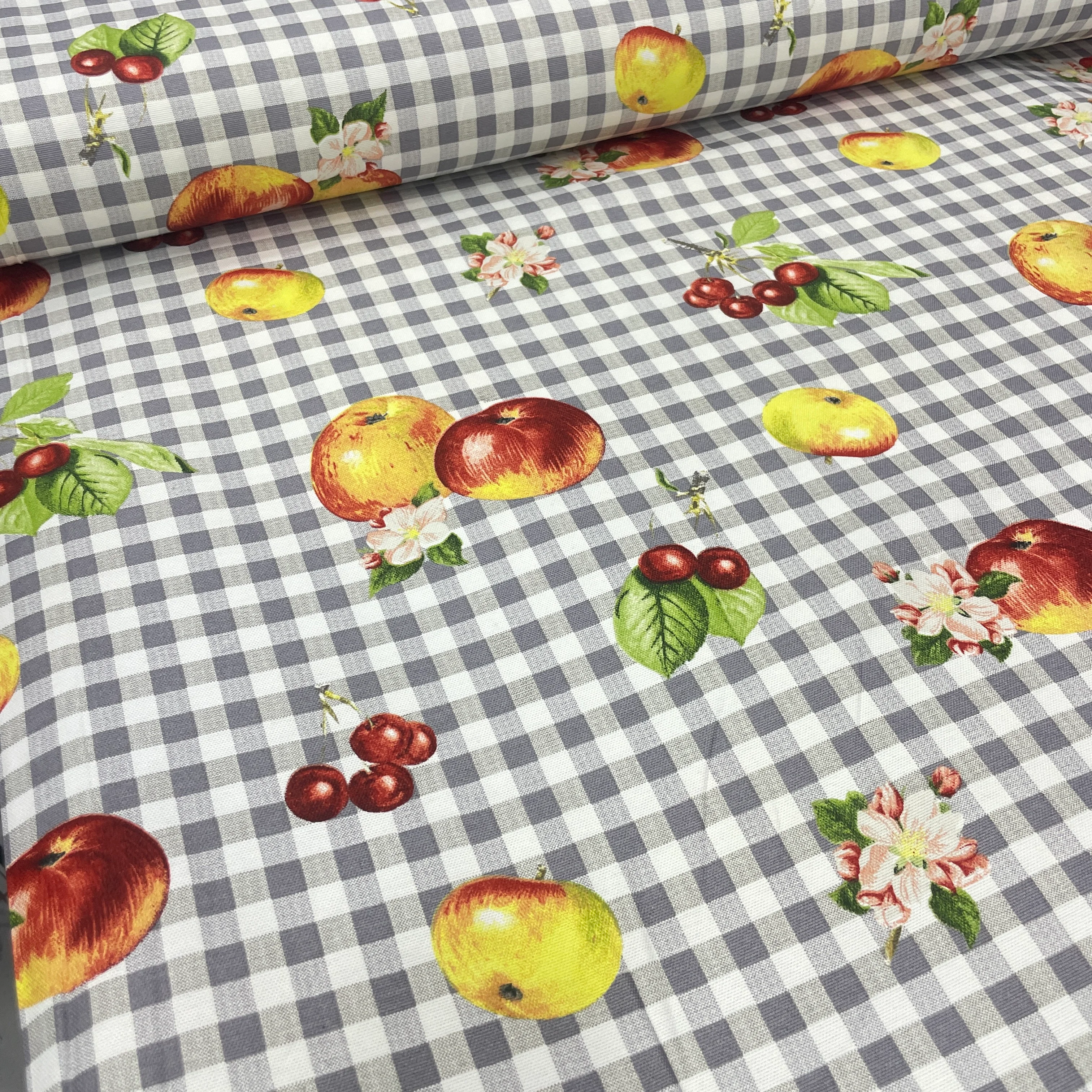 Ekose Meyvalar Duck Keten Kumaş – Döşemelik, Perdelik ve Masa Örtülük Kumaş - Gri