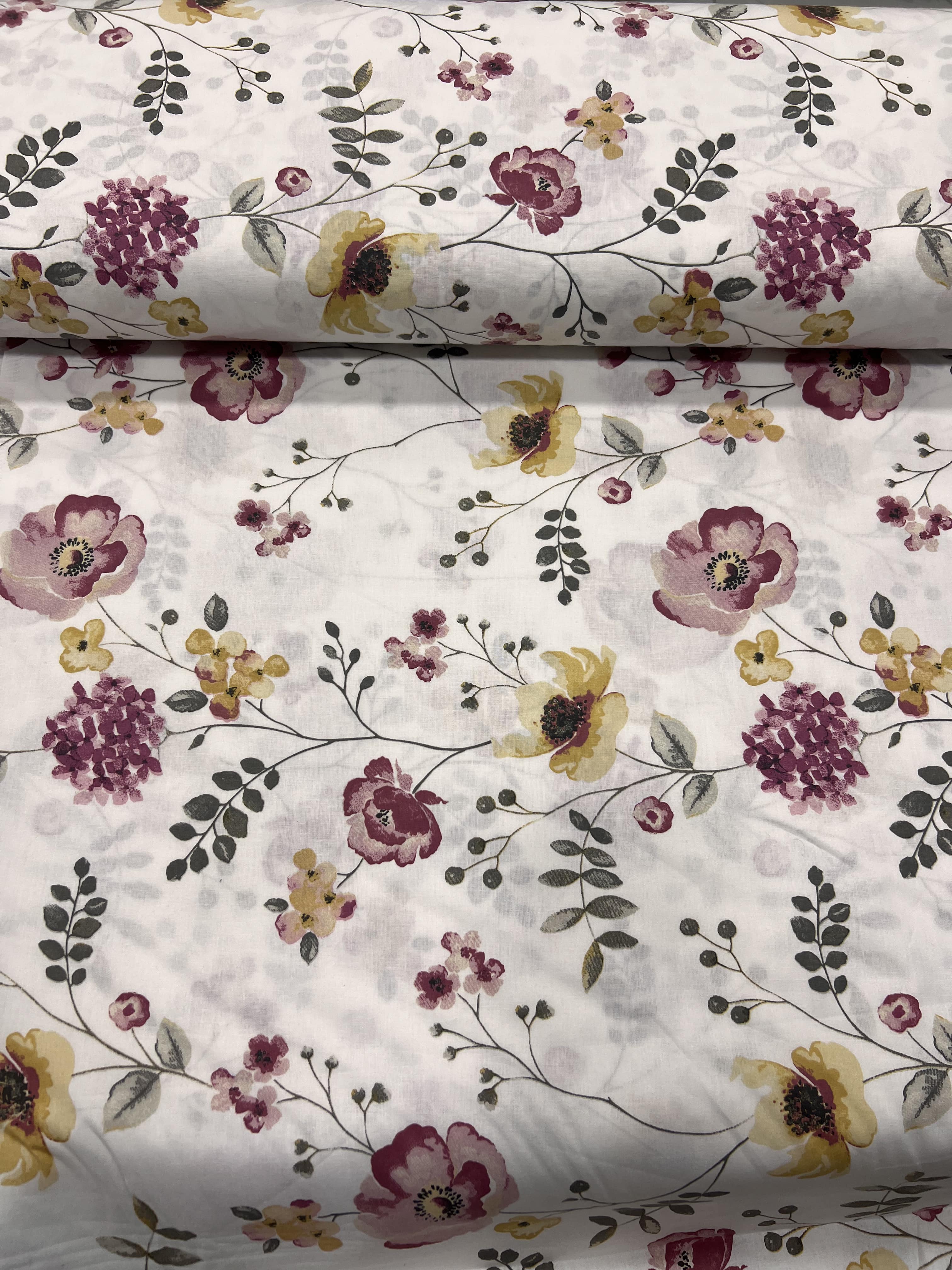 PEMBE SARI ÇİÇEKLER