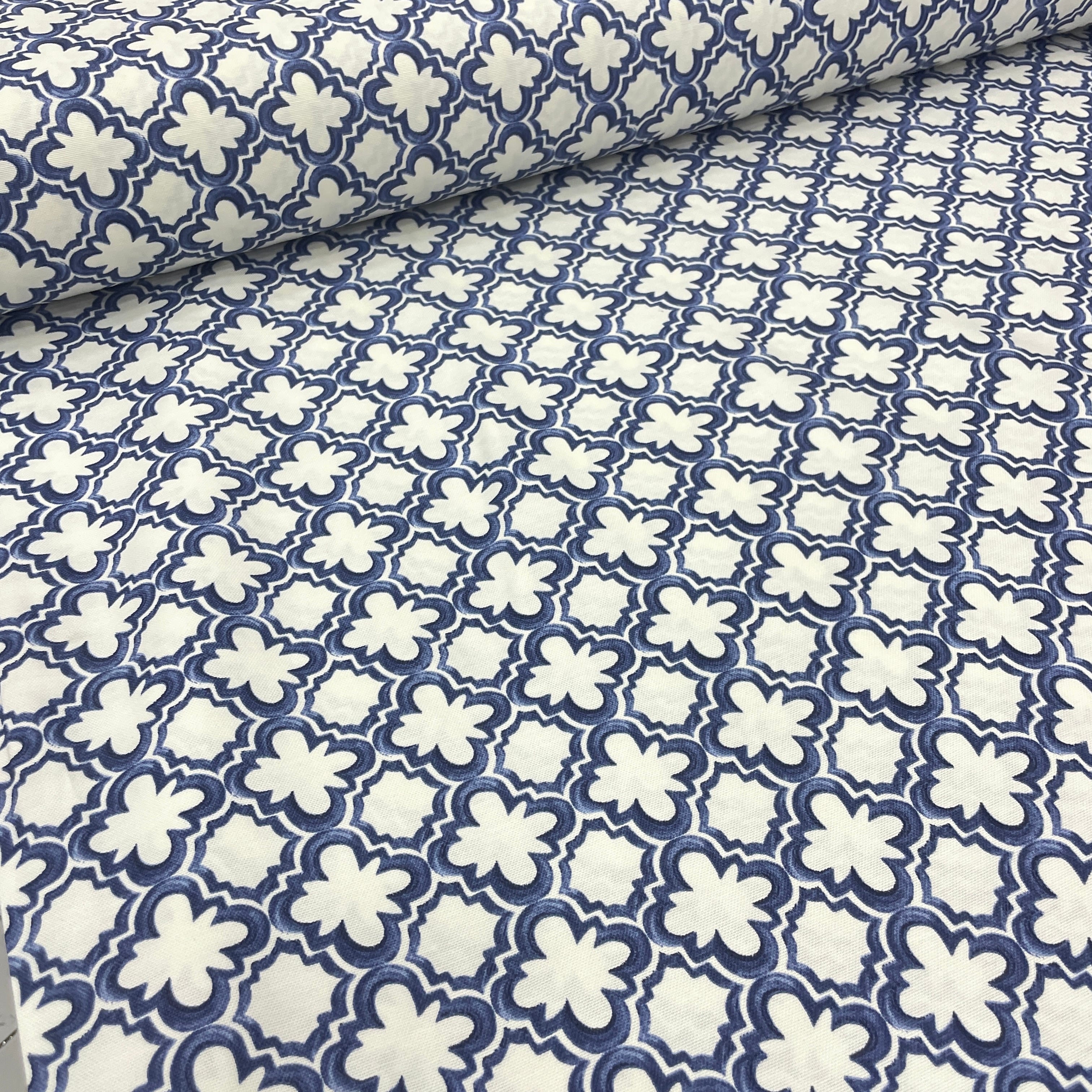 Minik Sur Desenli Duck Keten Kumaş – Döşemelik, Perdelik ve Masa Örtülük Kumaş - İndigo Mavi