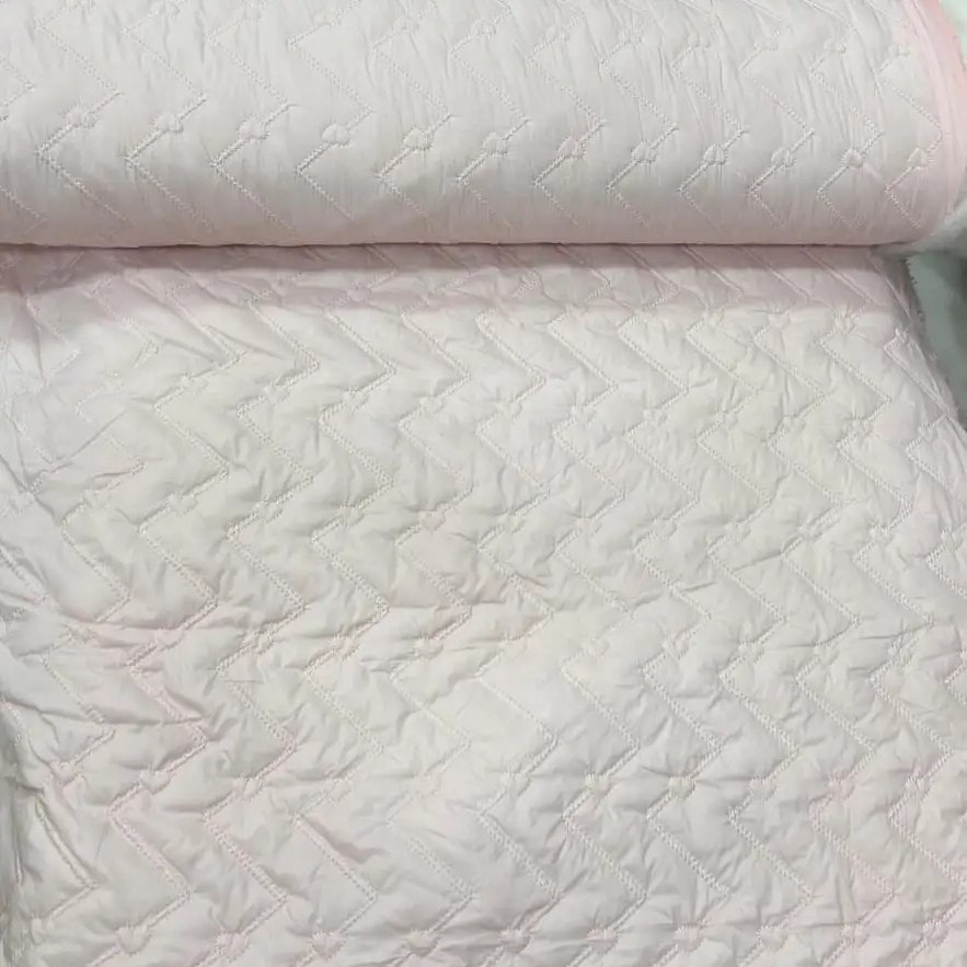 Kalpli Zikzak Desenli Sıvı Geçirmez Kapitone Kumaş – Montluk & Yağmurluk - Uçuk Pembe