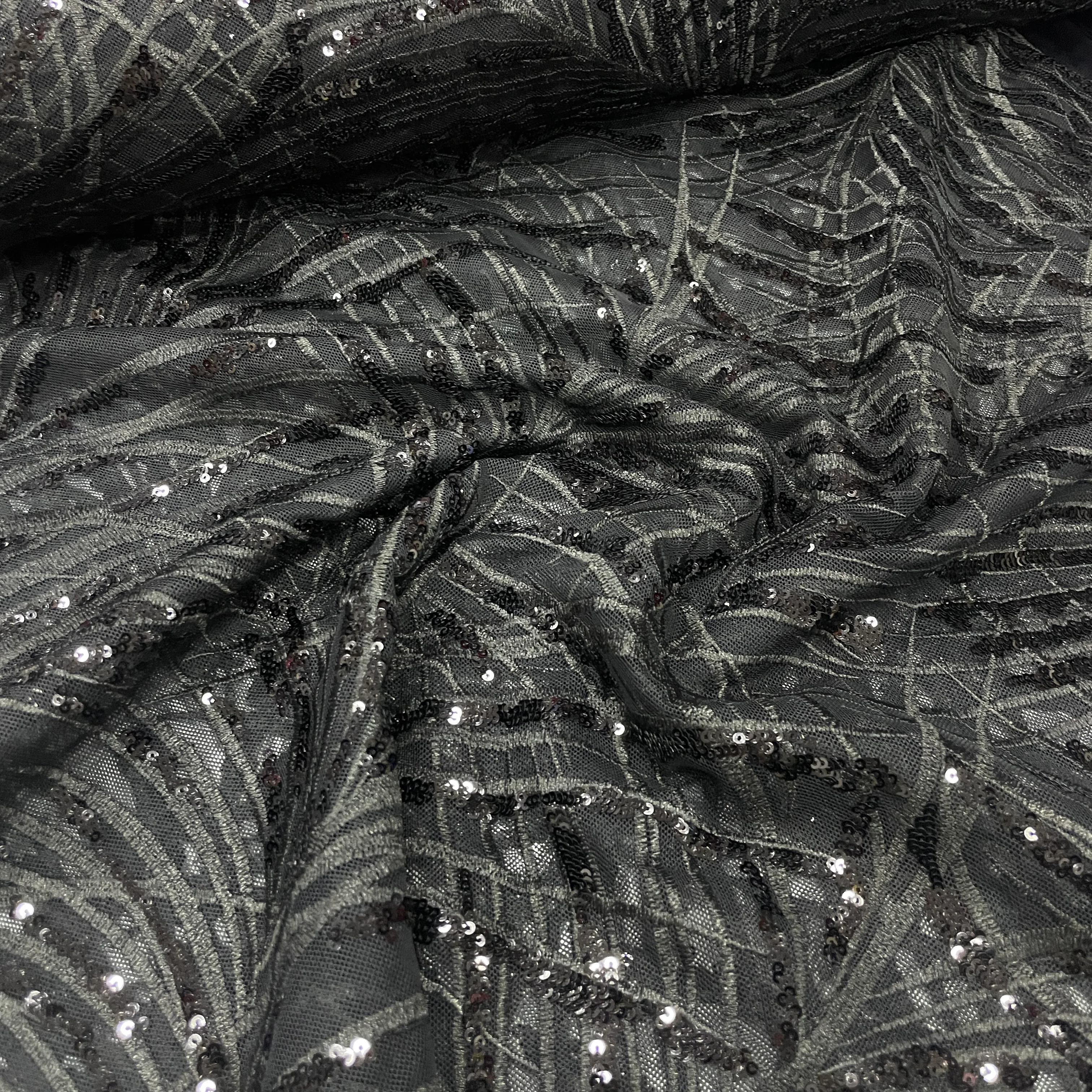 Sezon Sonu Kampanyalı Abiyelik ve Nilşanlık Taşlı Payetli Kumaşlar - v10