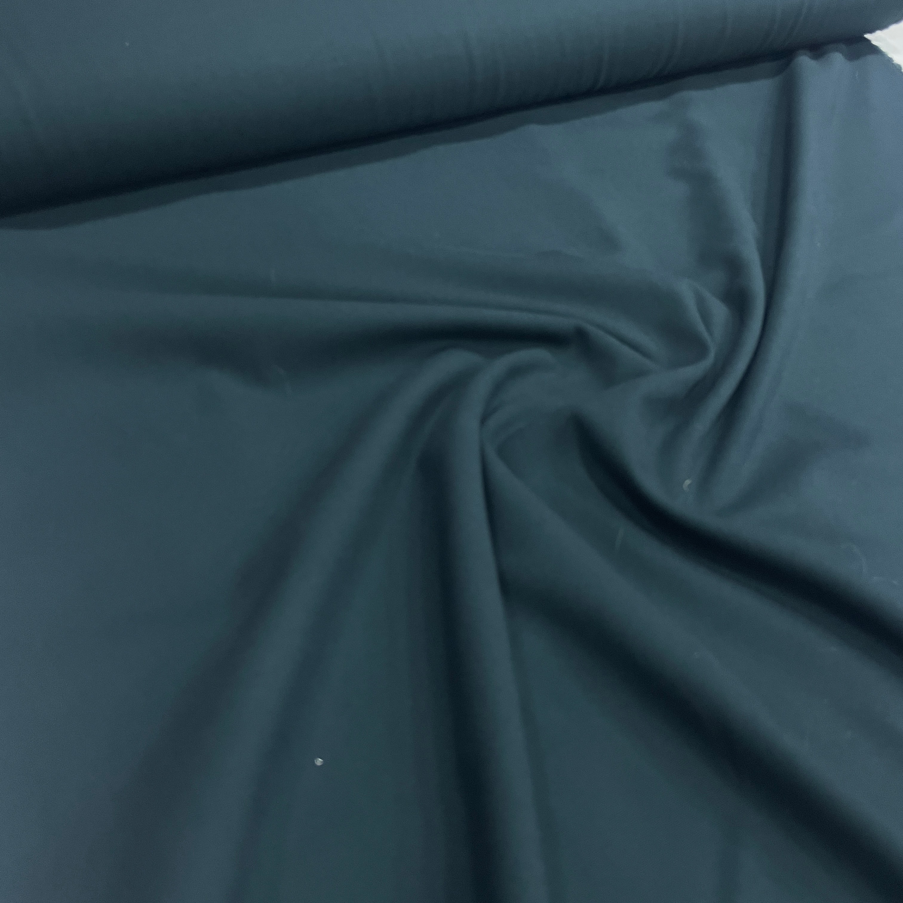 Likralı Pamuk Gabardin Kumaş – Kalın, Tok ve Esnek Doku | Blazer, Pantolon, Etek ve Ceketlik Kumaş - Petrol Yeşili