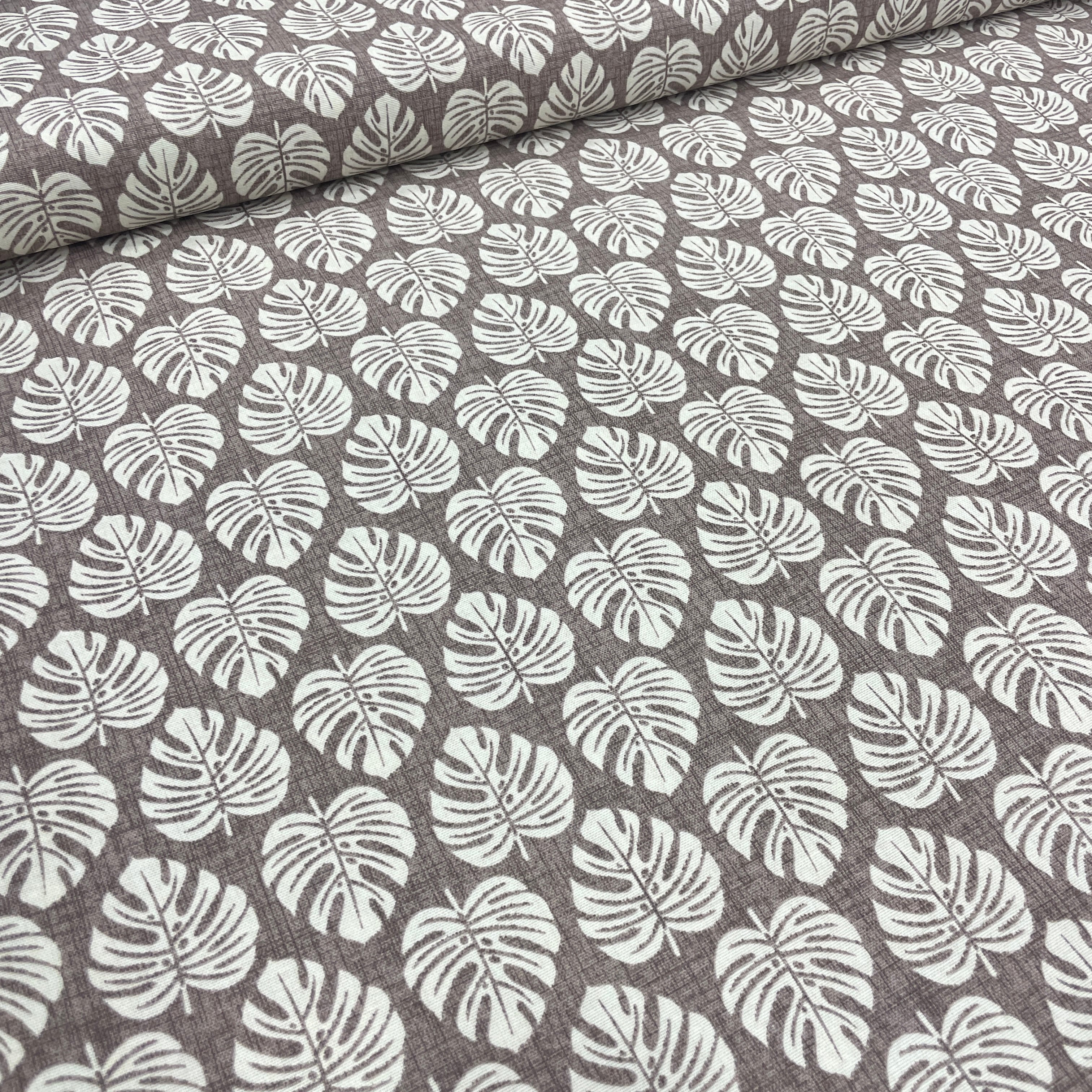 Deve Tabanı Duck Keten Kumaş – Döşemelik, Perdelik ve Masa Örtülük Kumaş - Kahverengi