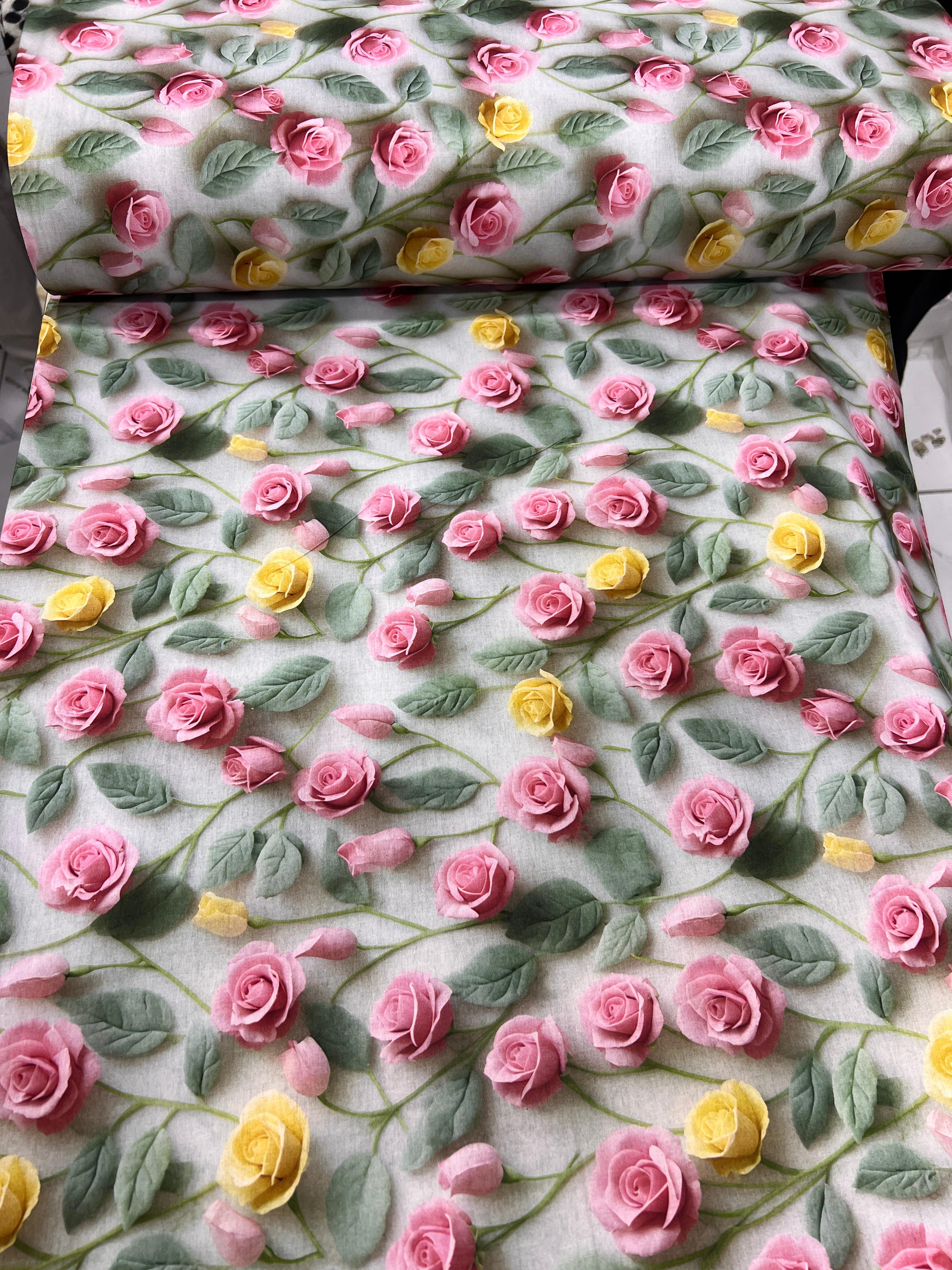 PEMBE SARI GÜLLÜ