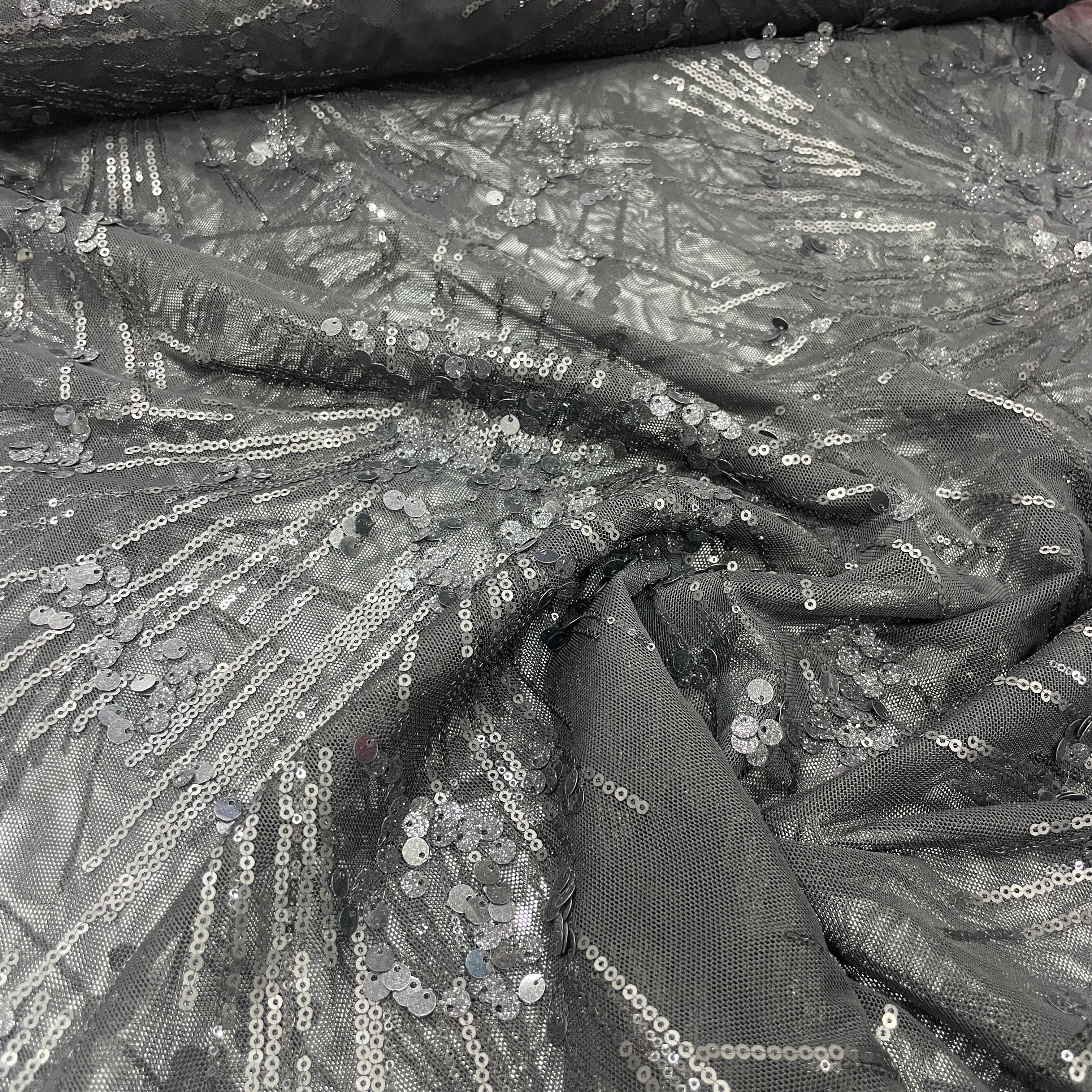 Sezon Sonu Kampanyalı Abiyelik ve Nilşanlık Taşlı Payetli Kumaşlar - v15