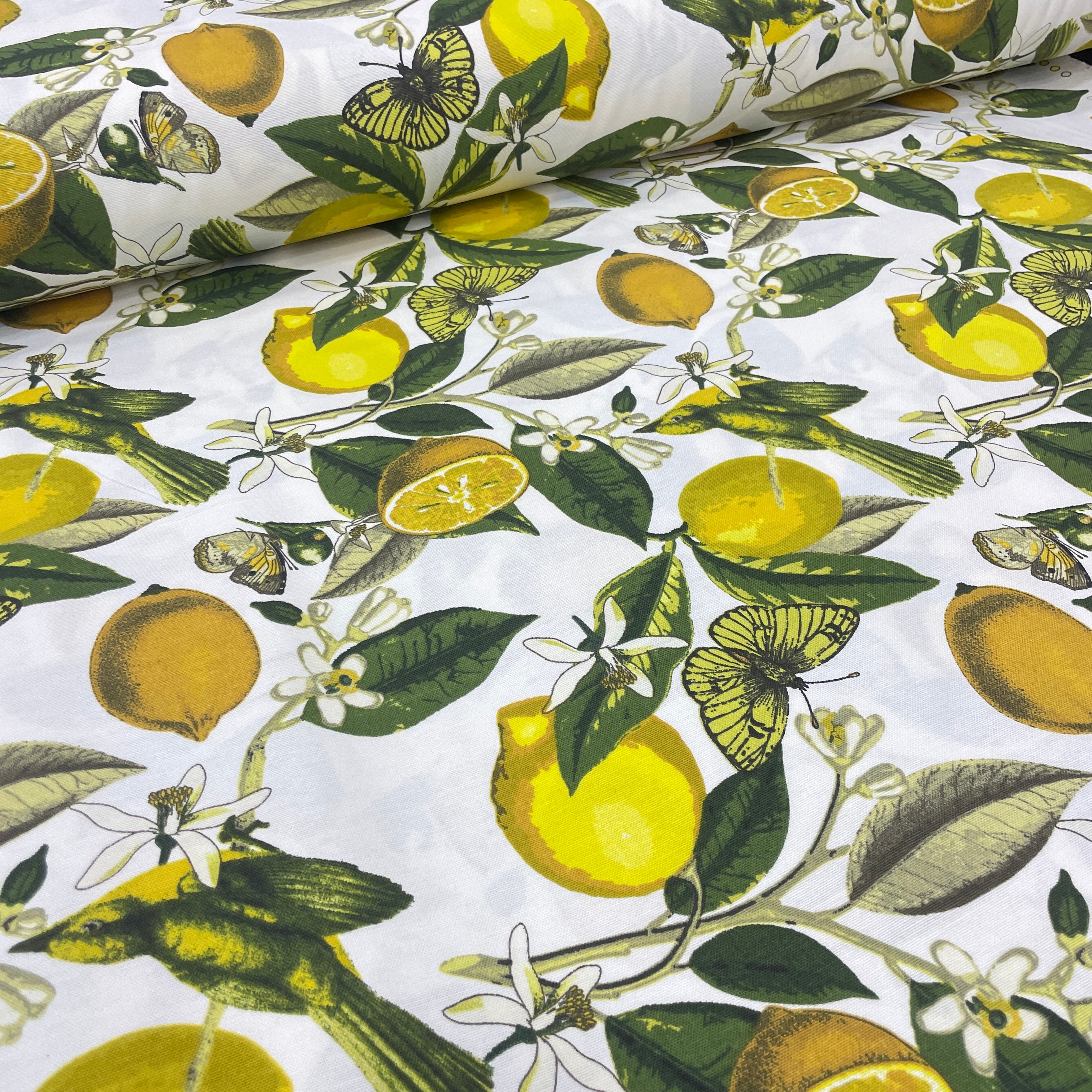 Limon Desenli Duck Keten Kumaş – Döşemelik, Perdelik ve Masa Örtülük Kumaş