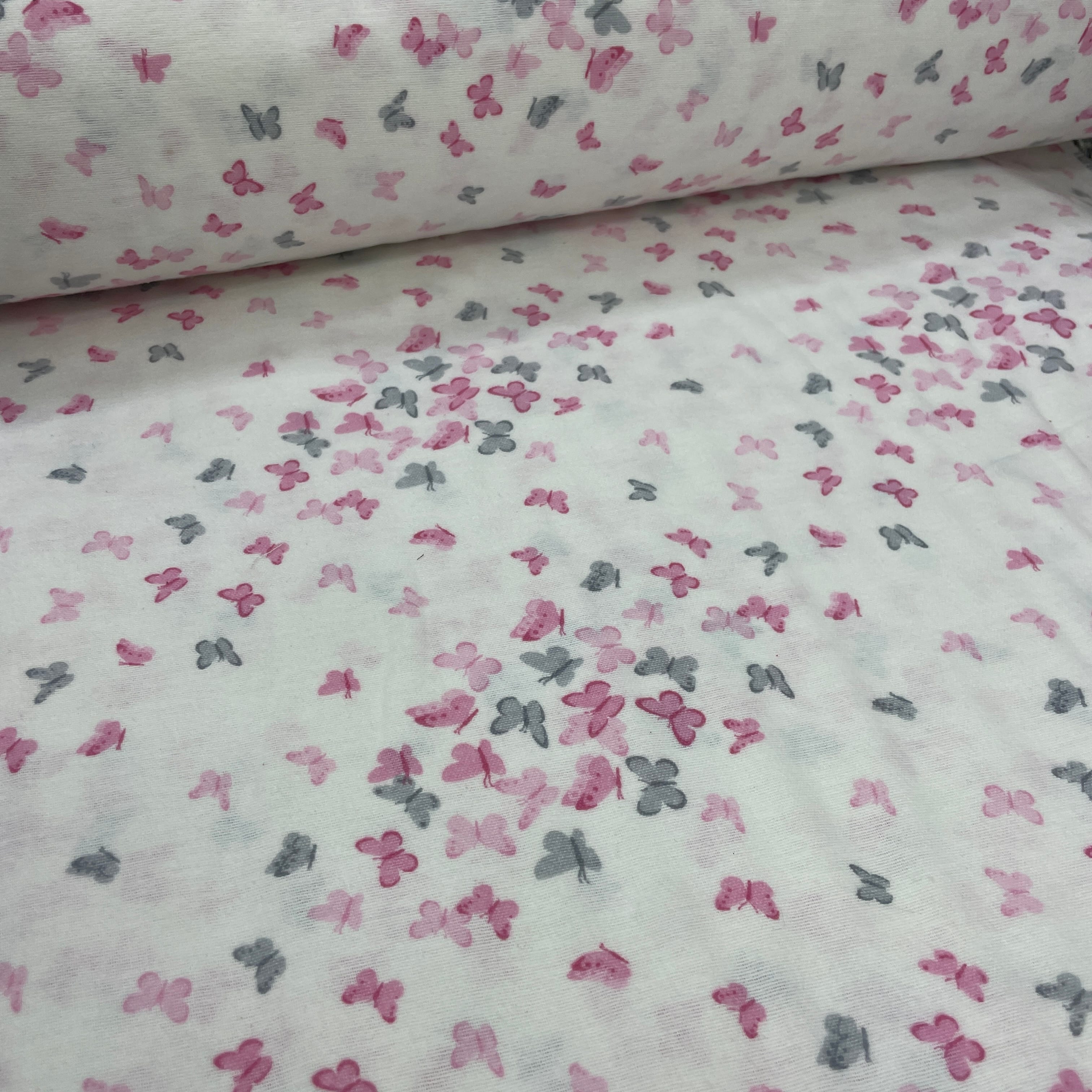 Minik Pembe Kelebekler Nevresimlik ve Çarşaflık Pazen Kumaş