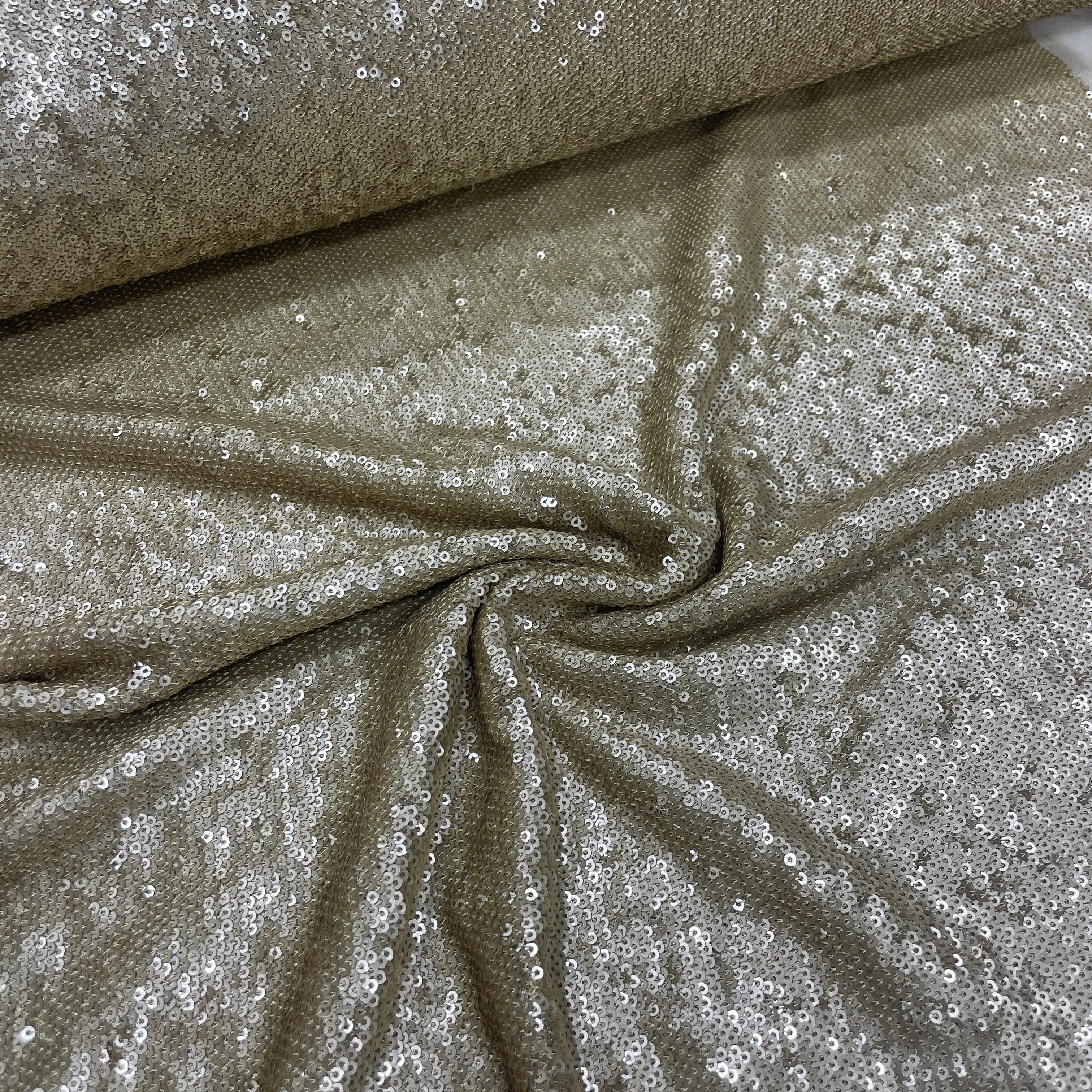 Sezon Sonu Kampanyalı Abiyelik ve Nilşanlık Taşlı Payetli Kumaşlar - v25