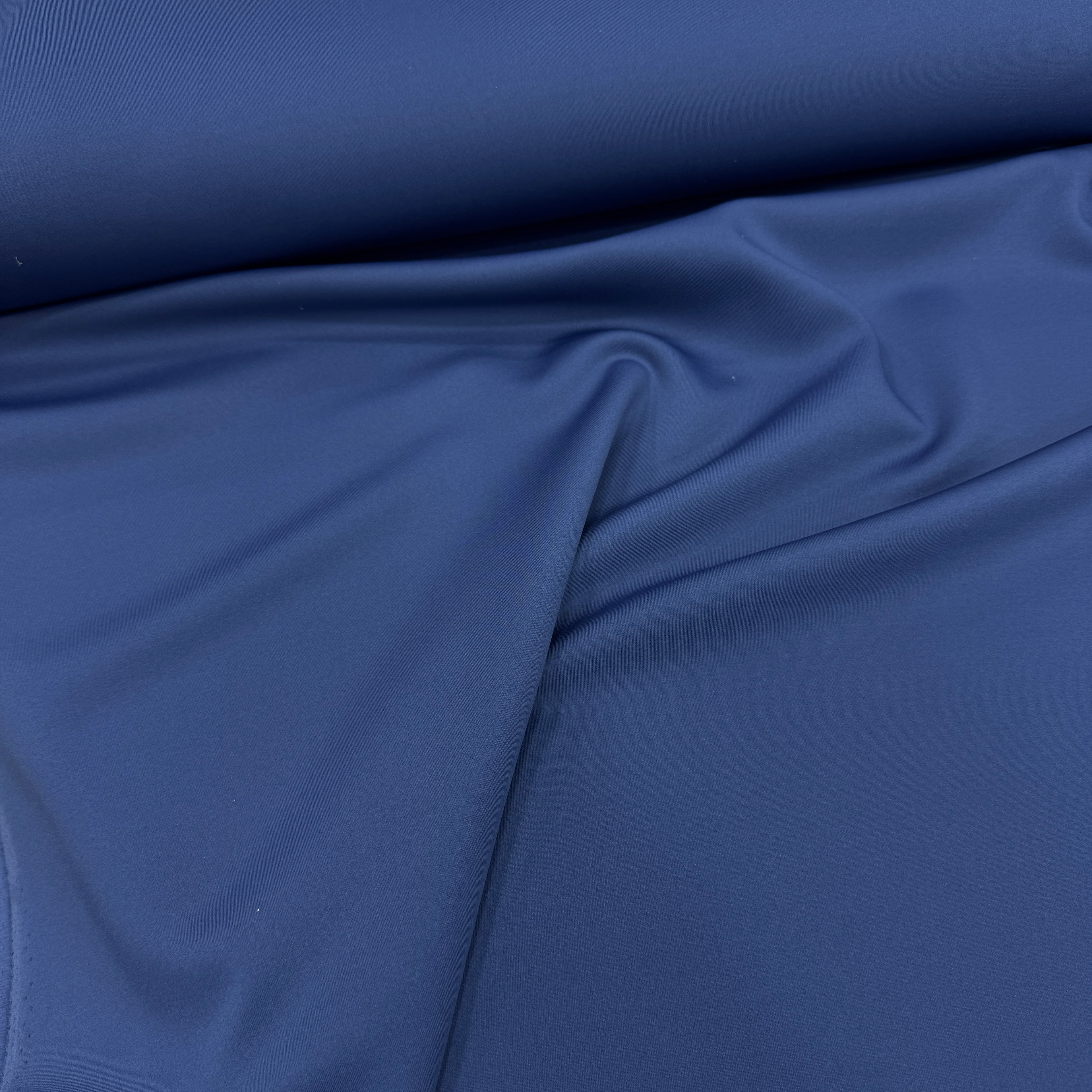 İndigo Oysho Kumaş | Esnek ve Rahat Sporcu Kıyafetleri – Tayt Kumaşı