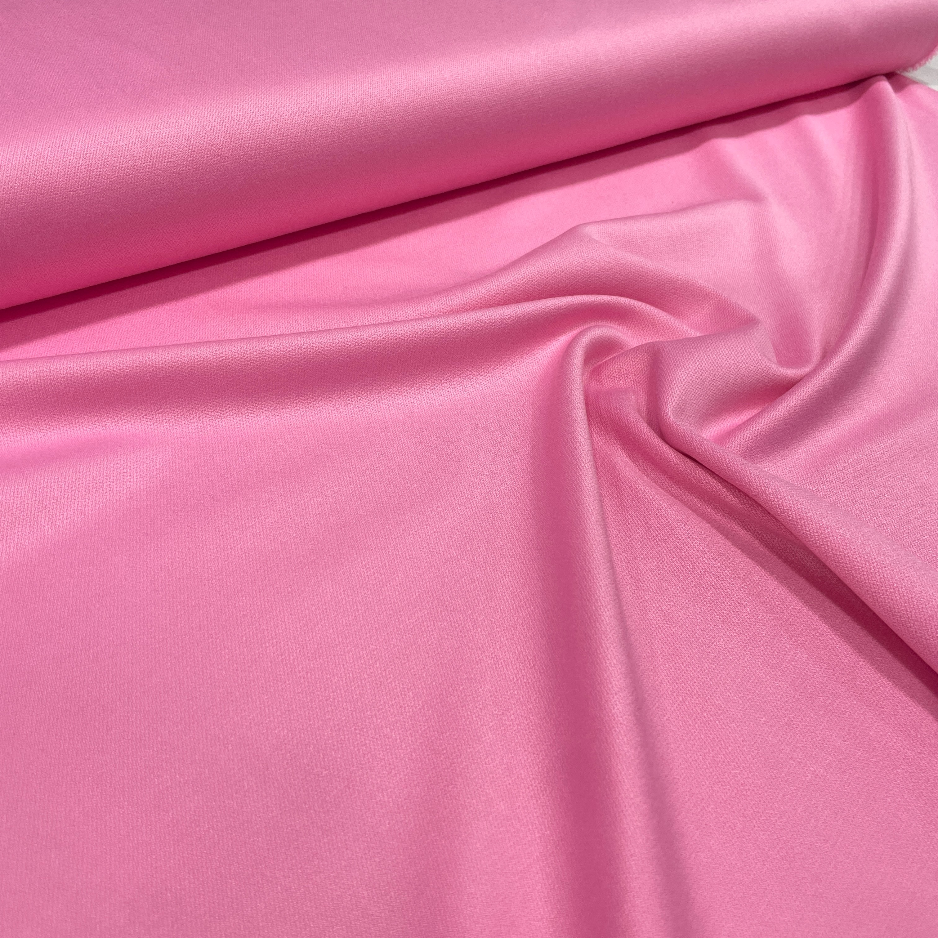 Koyu Pembe