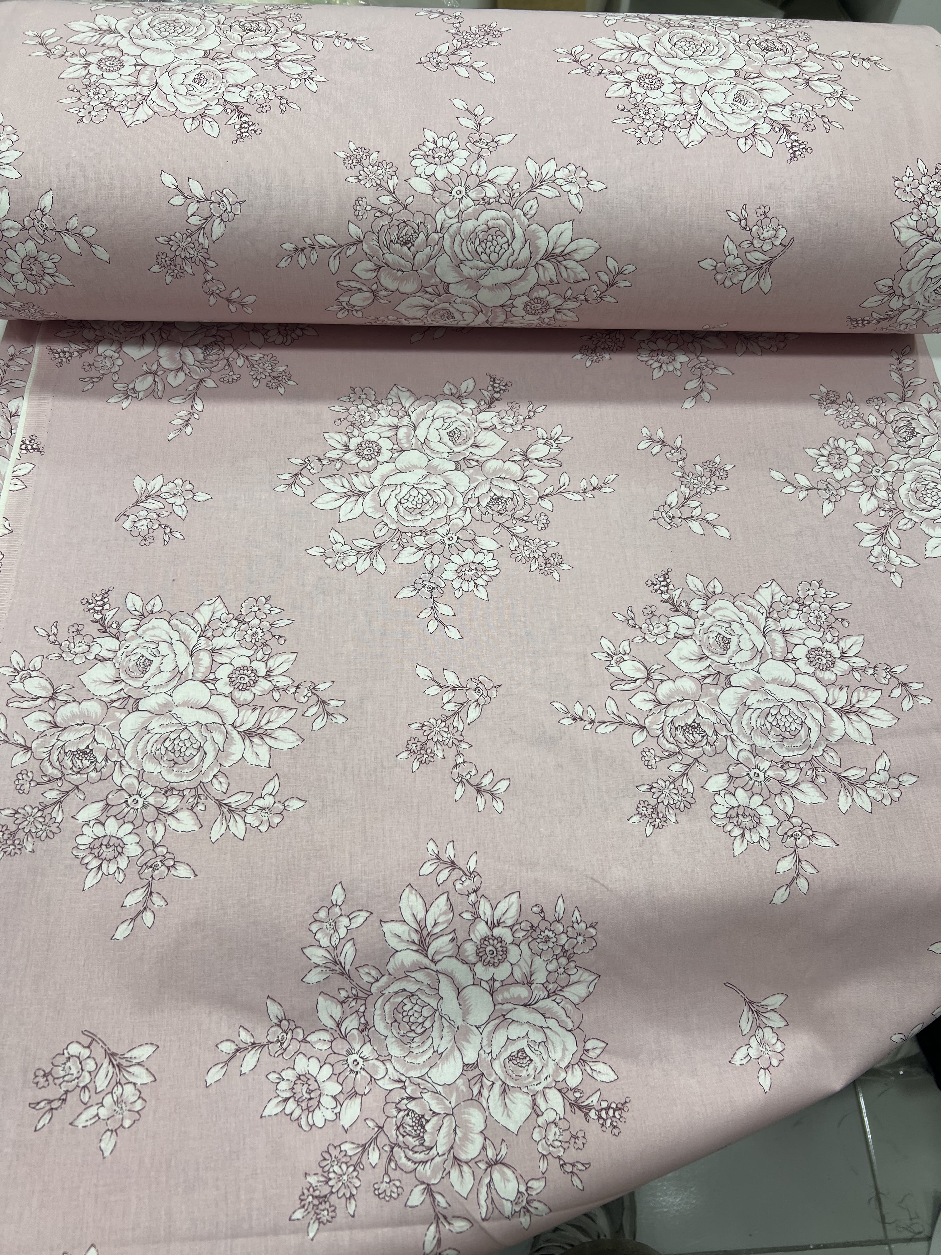 PEMBE GÜL