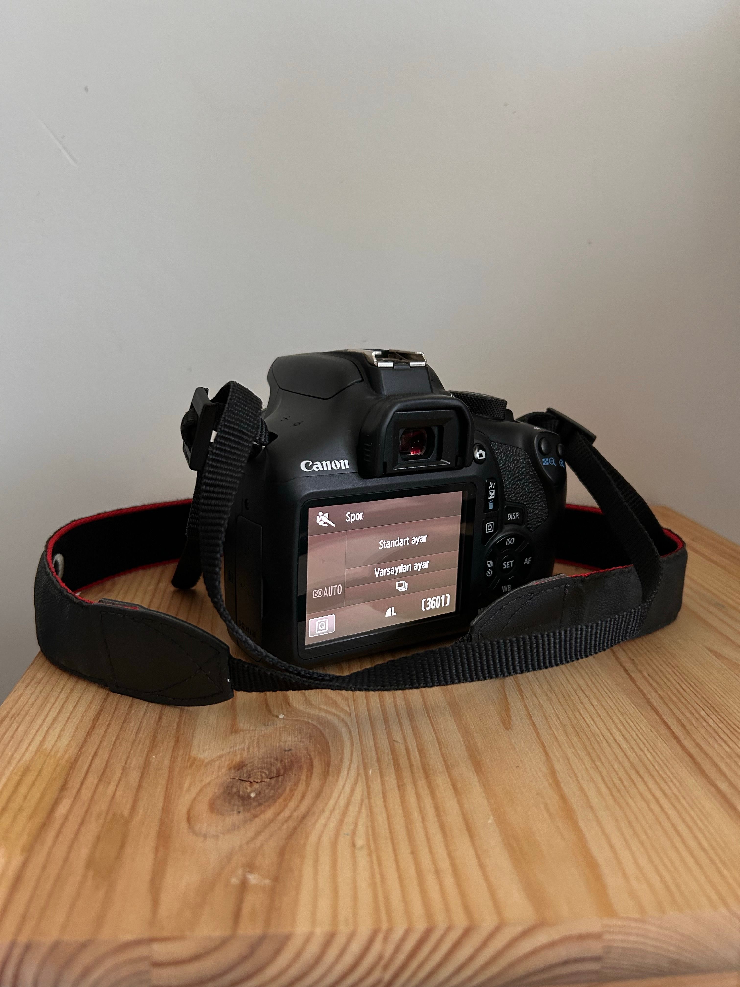 Canon 1300d