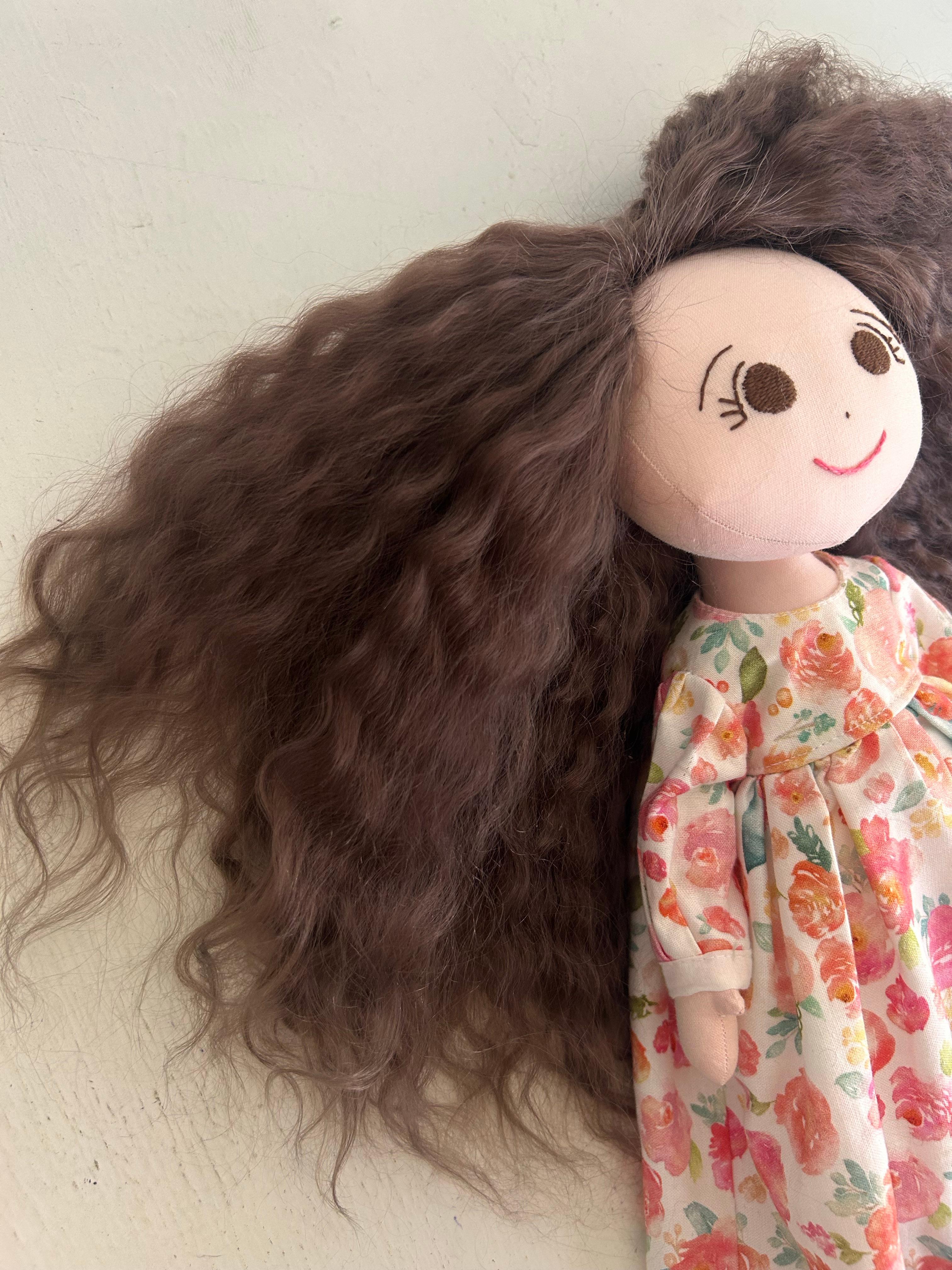Saliha Bez Bebek