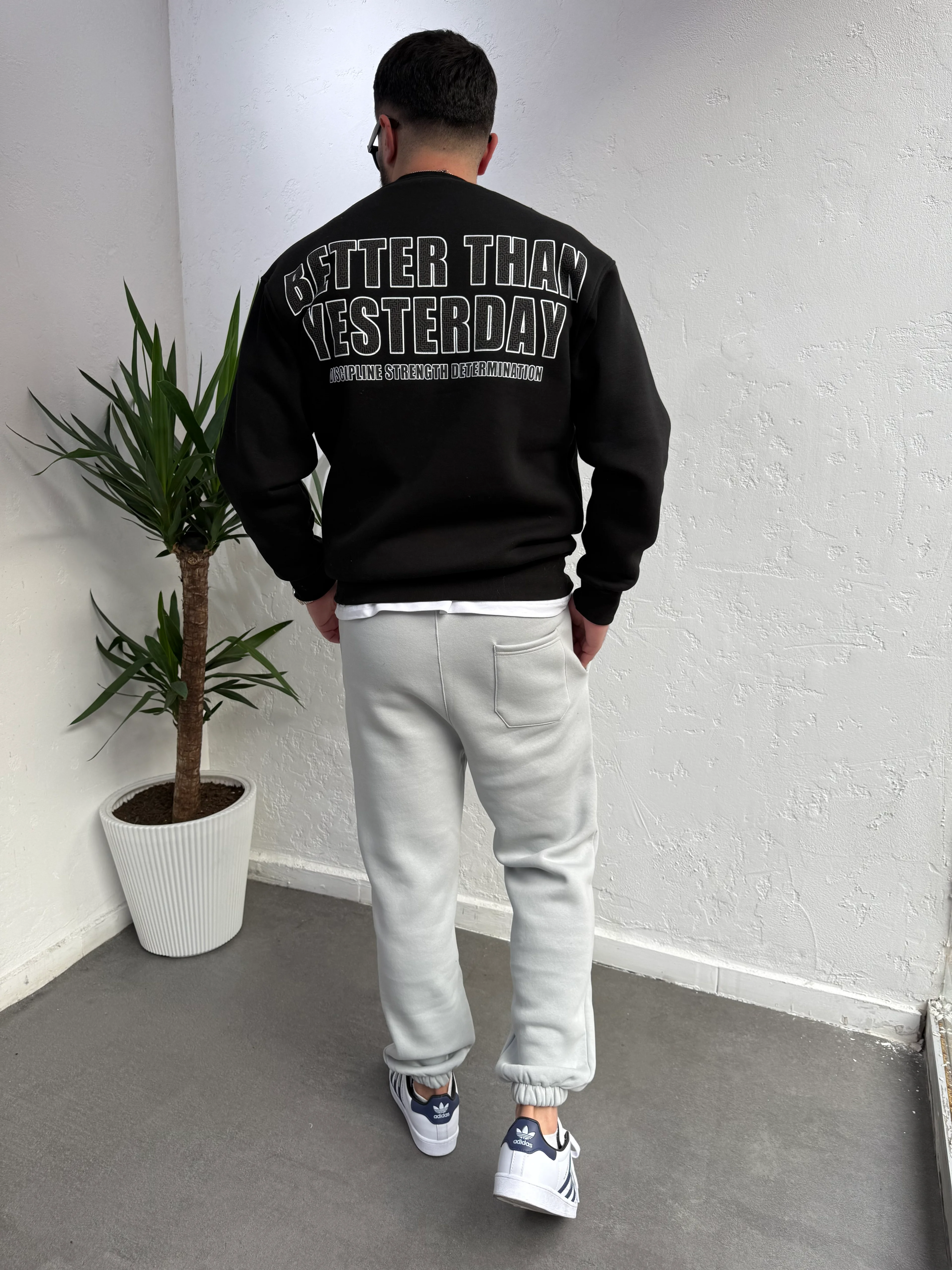 Deep Ön Arka Baskılı Sweatshirt Siyah