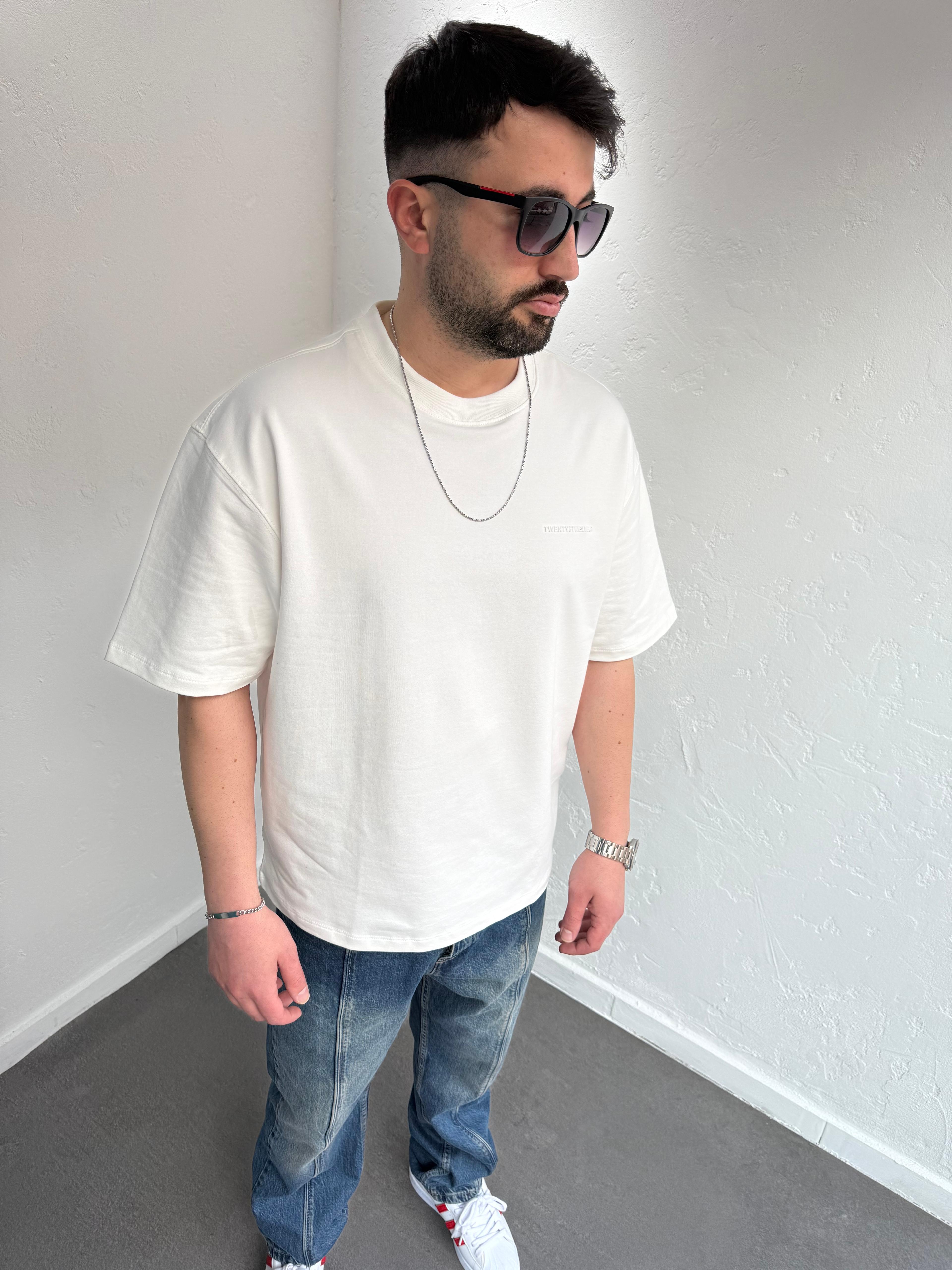 Oversize Twenty Thshirt Beyaz