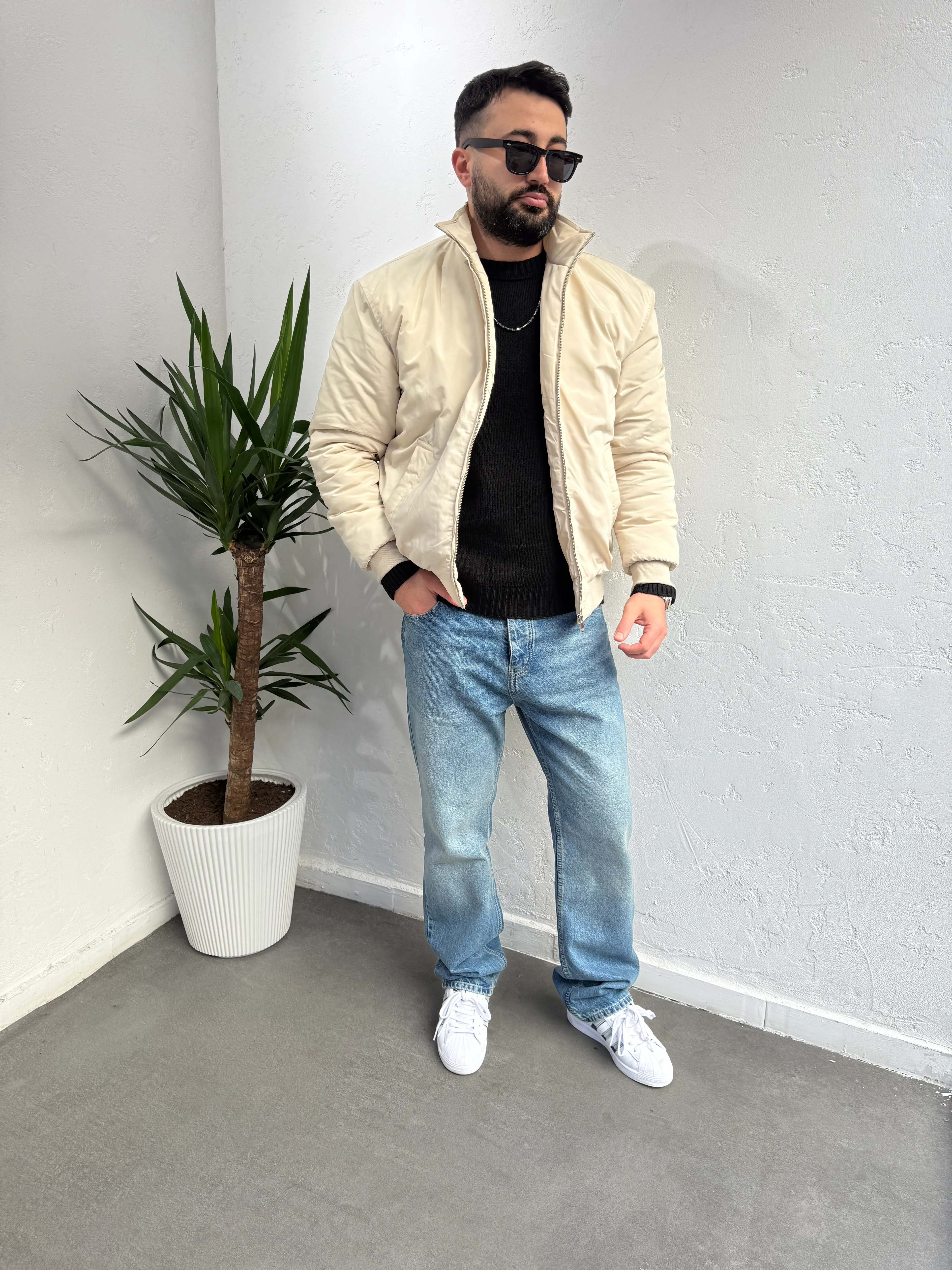 ZR Model Kadife Yaka Pilot Mont Krem