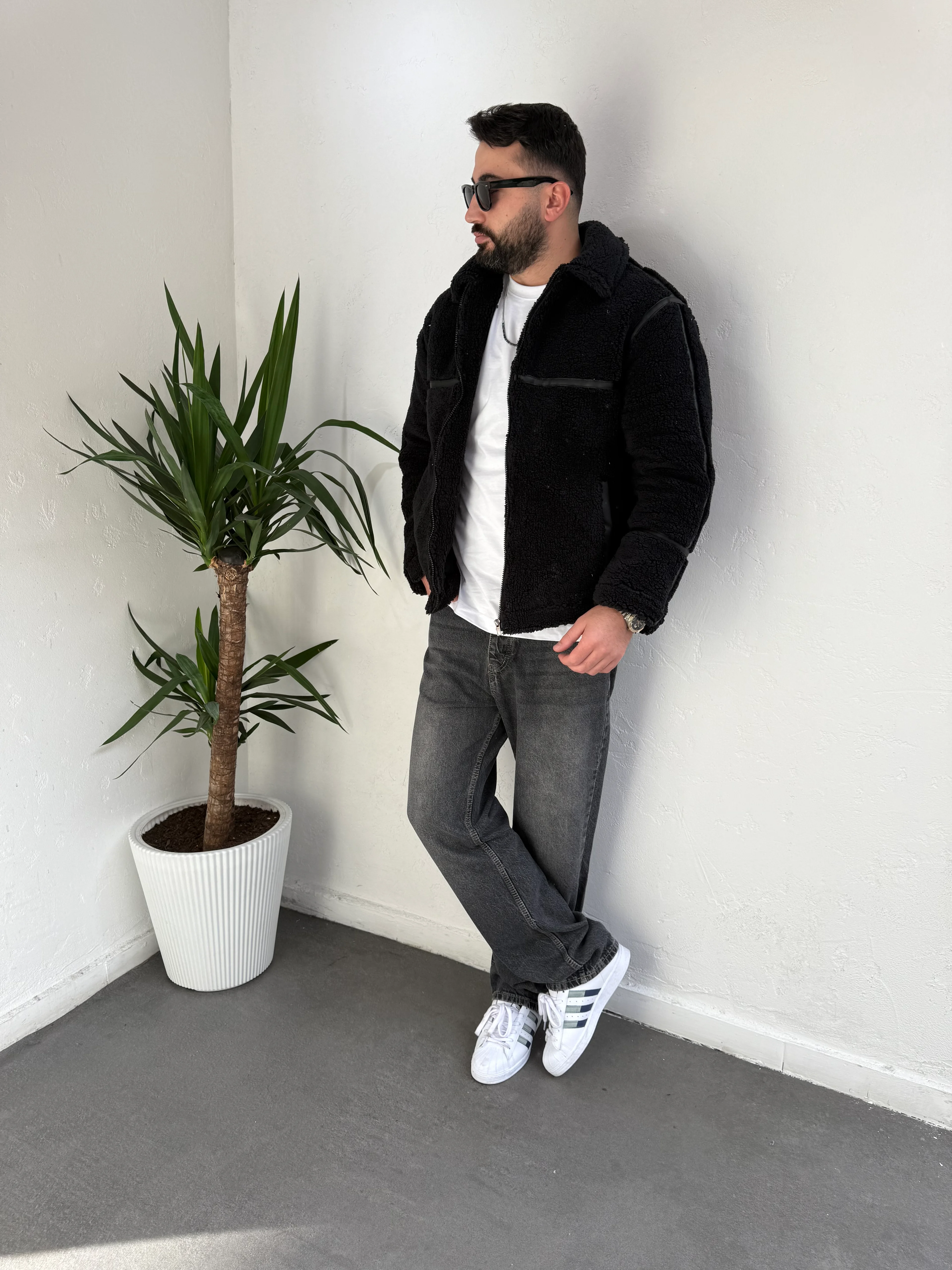 ZR Model Peluş Mont Siyah