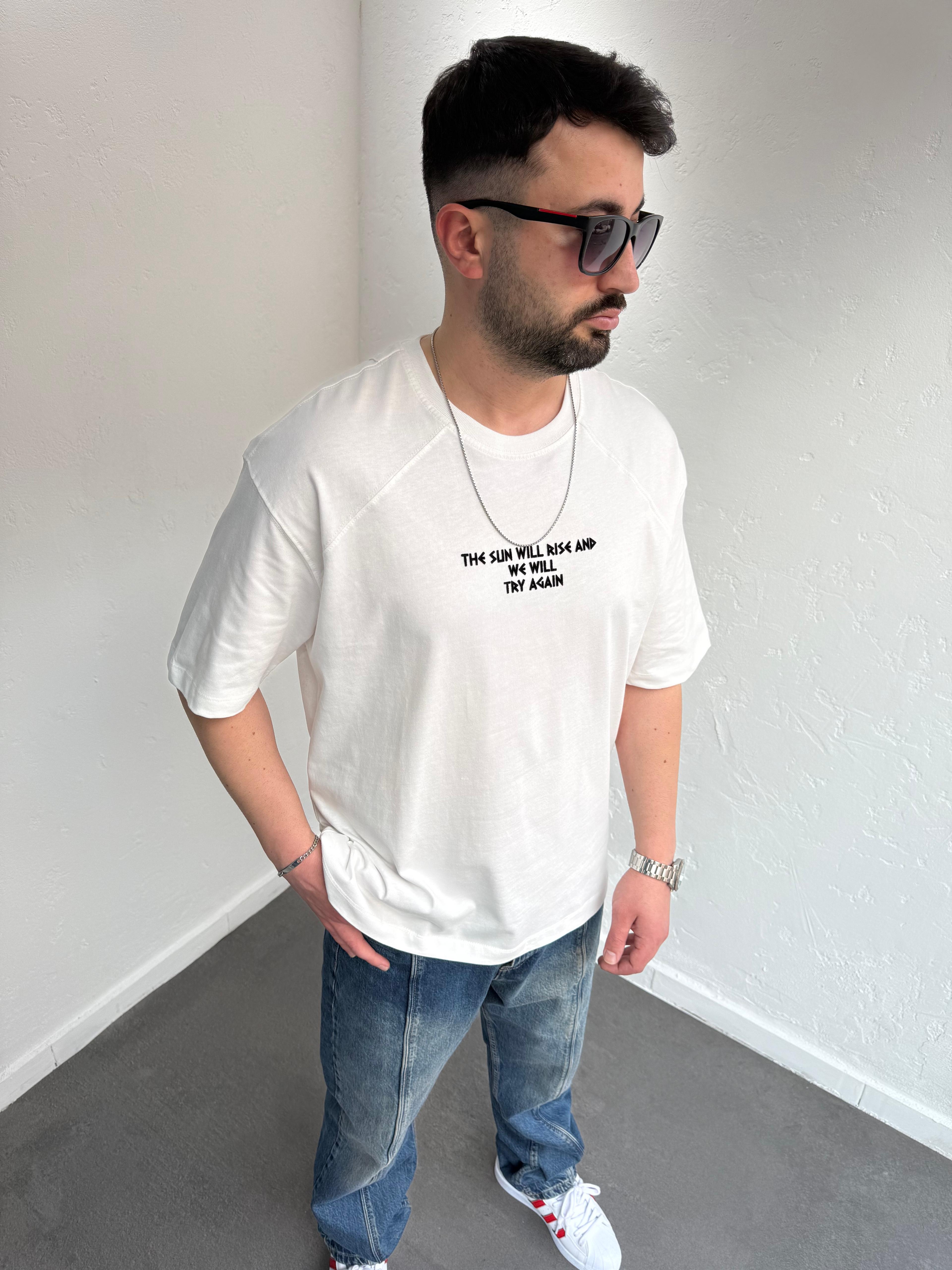 2512 The Sun Baskılı Tshirt Beyaz
