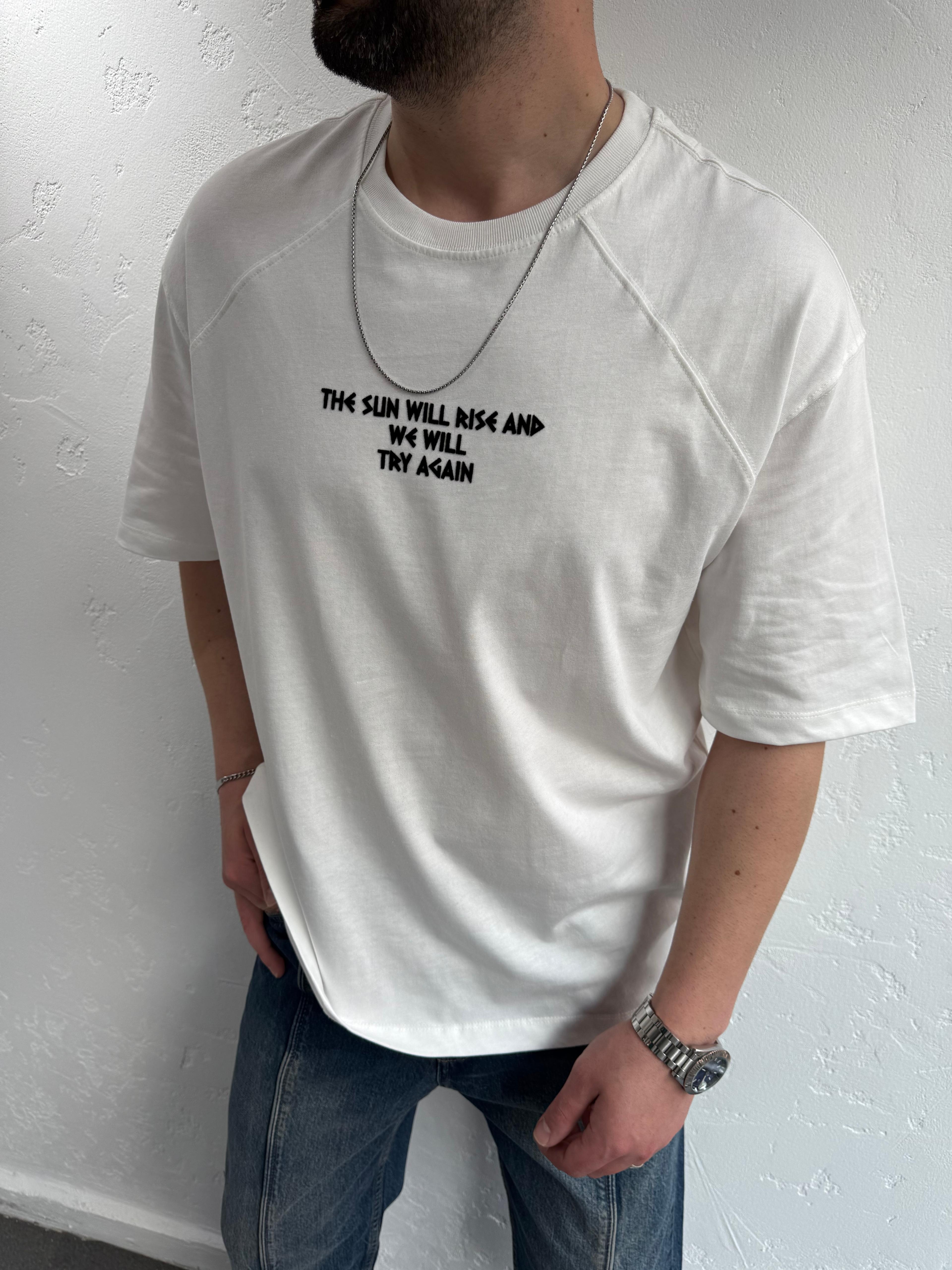 2512 The Sun Baskılı Tshirt Beyaz