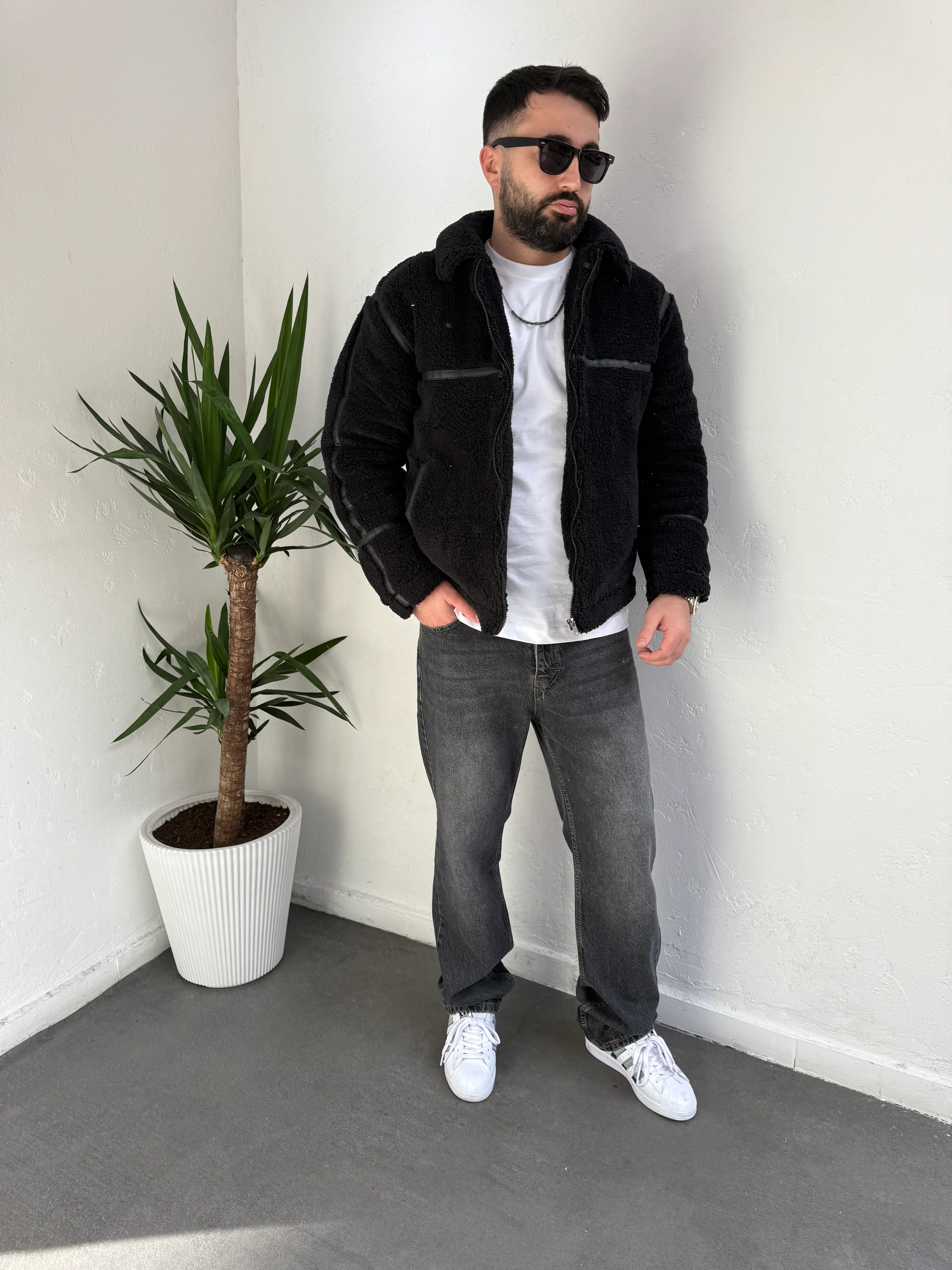 ZR Model Peluş Mont Siyah