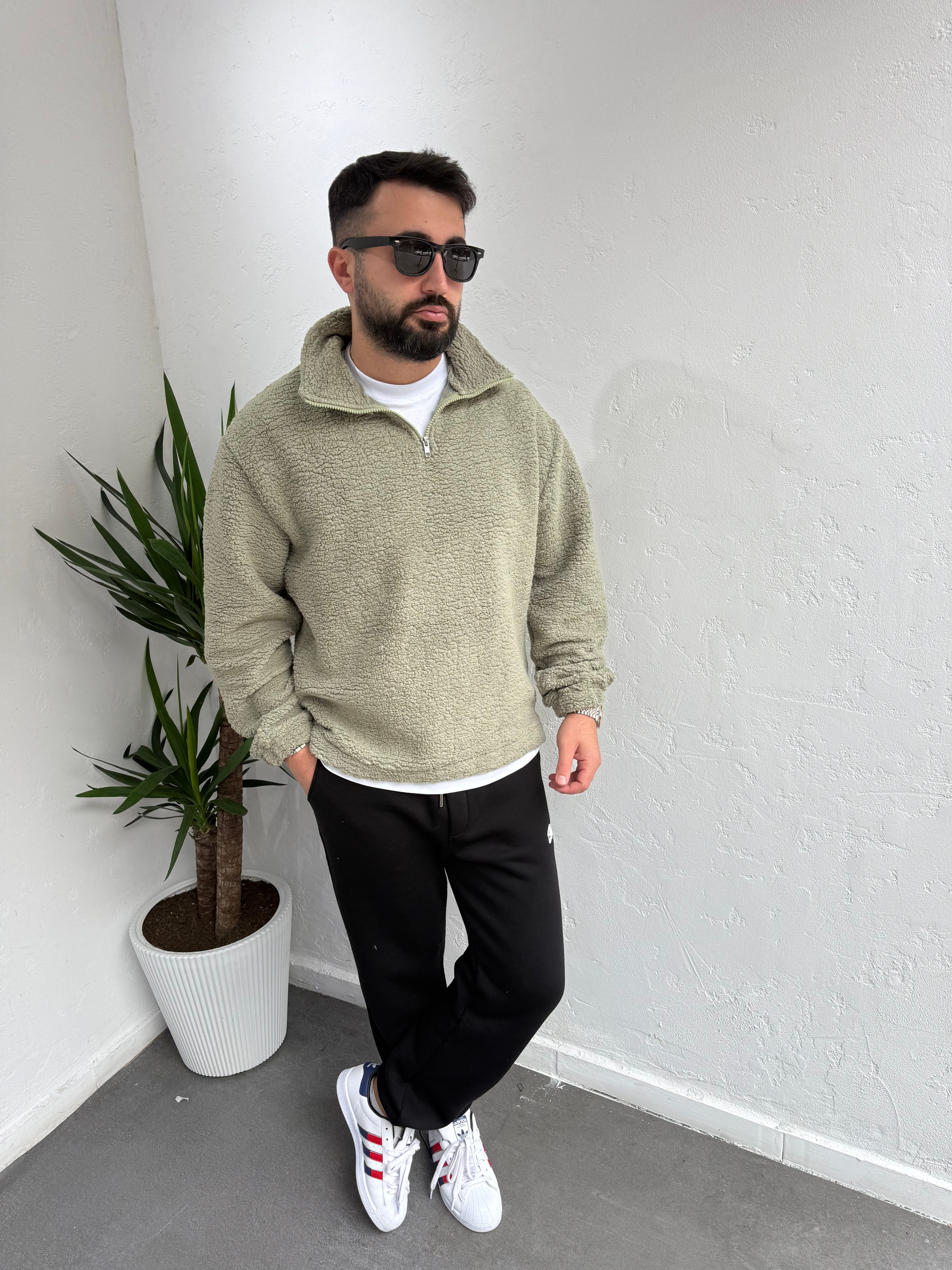 Fermuarlı Peluş Sweatshirt Çağla Yeşili