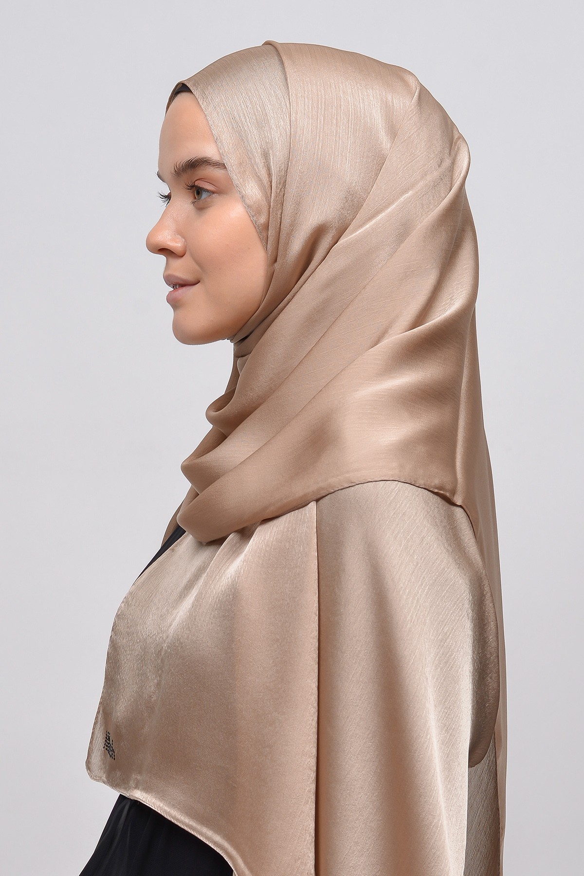 Satin Chiffon Shawl - Luxurious & Evening Elegance 