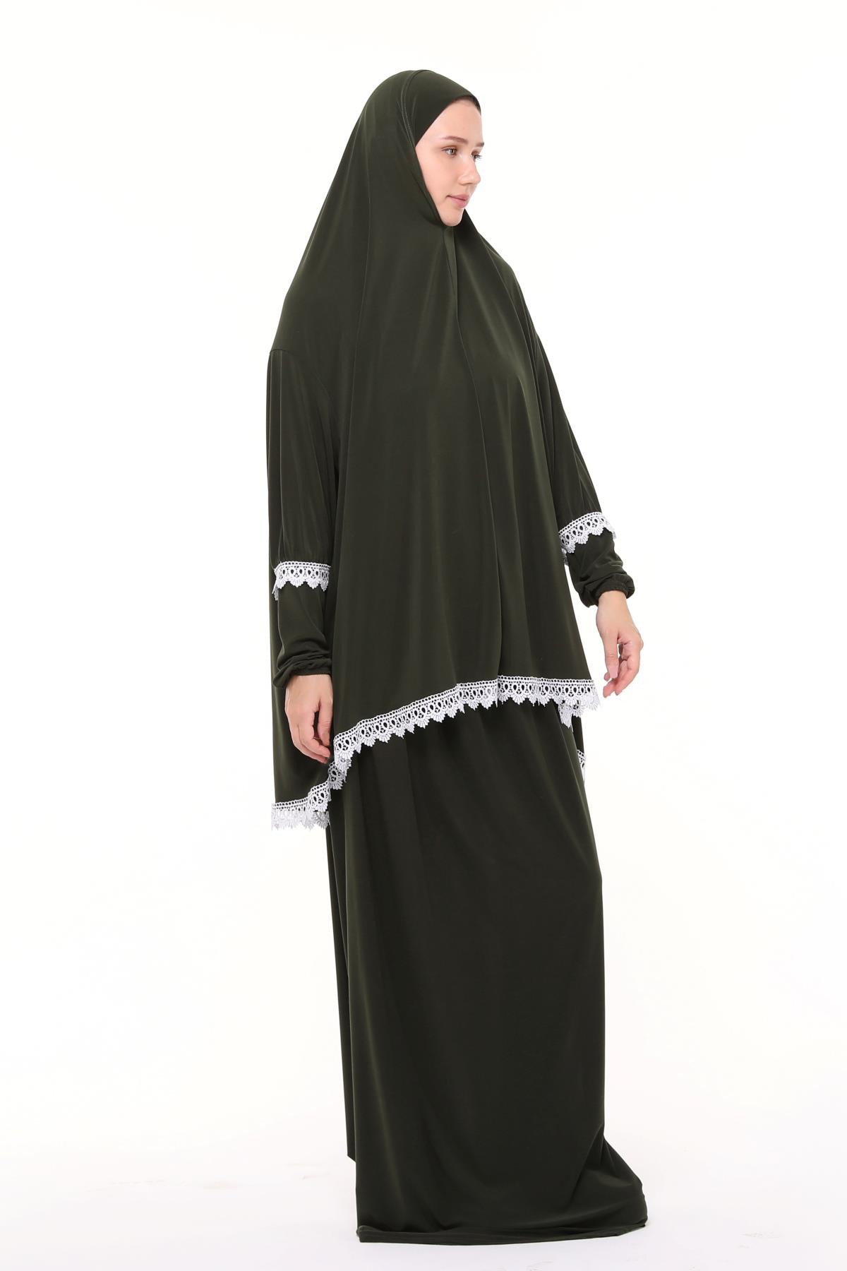 Women's Two-Piece Prayer Dress with Lace Sleeves