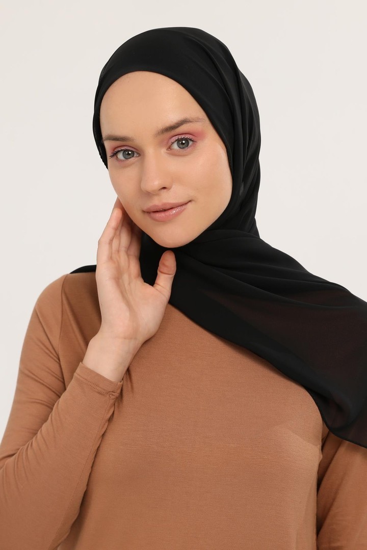 Practical Bonnet and Chiffon Shawl Set