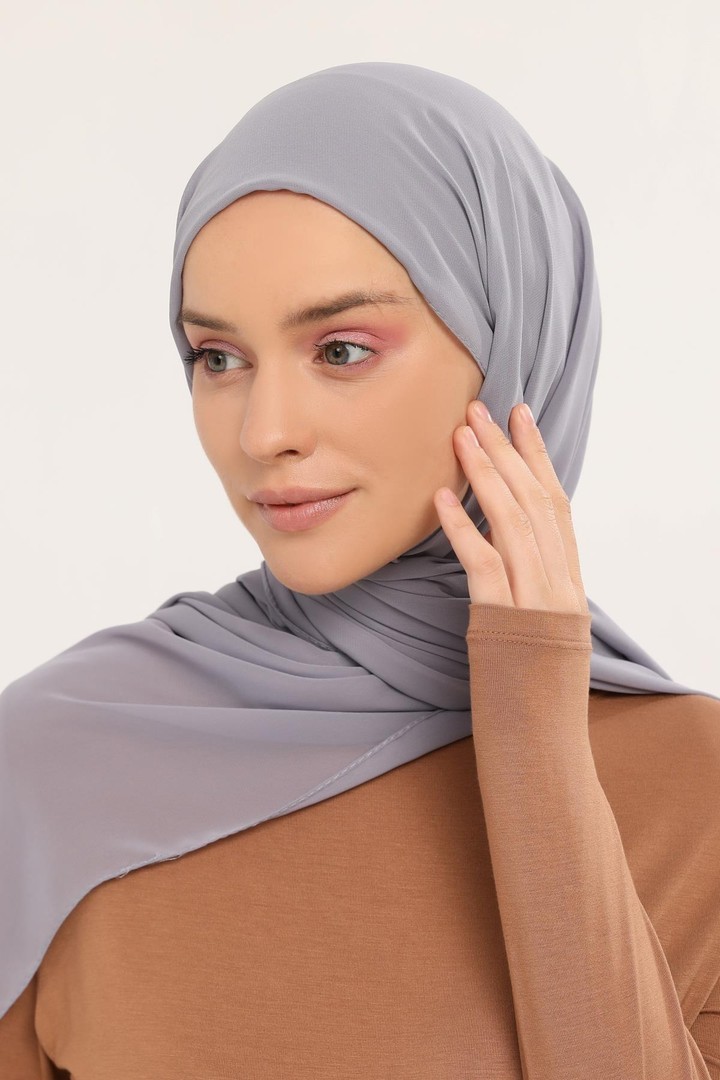 Practical Bonnet and Chiffon Shawl Set